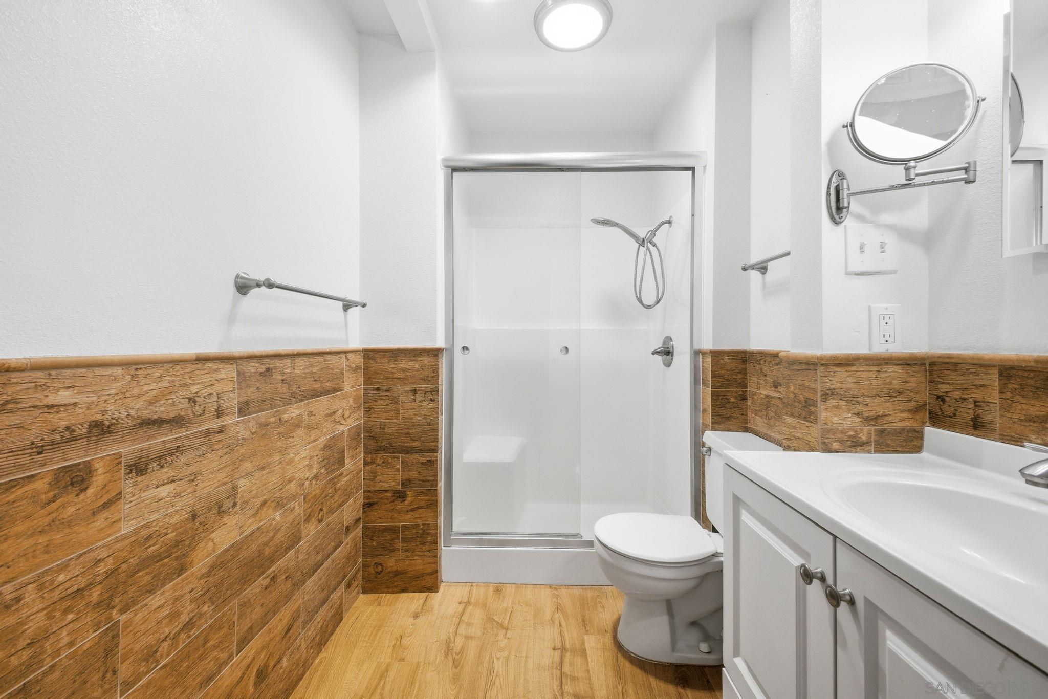 Detail Gallery Image 5 of 38 For 6019  Rancho Mission Rd  #204,  San Diego,  CA 92108 - 2 Beds | 2 Baths