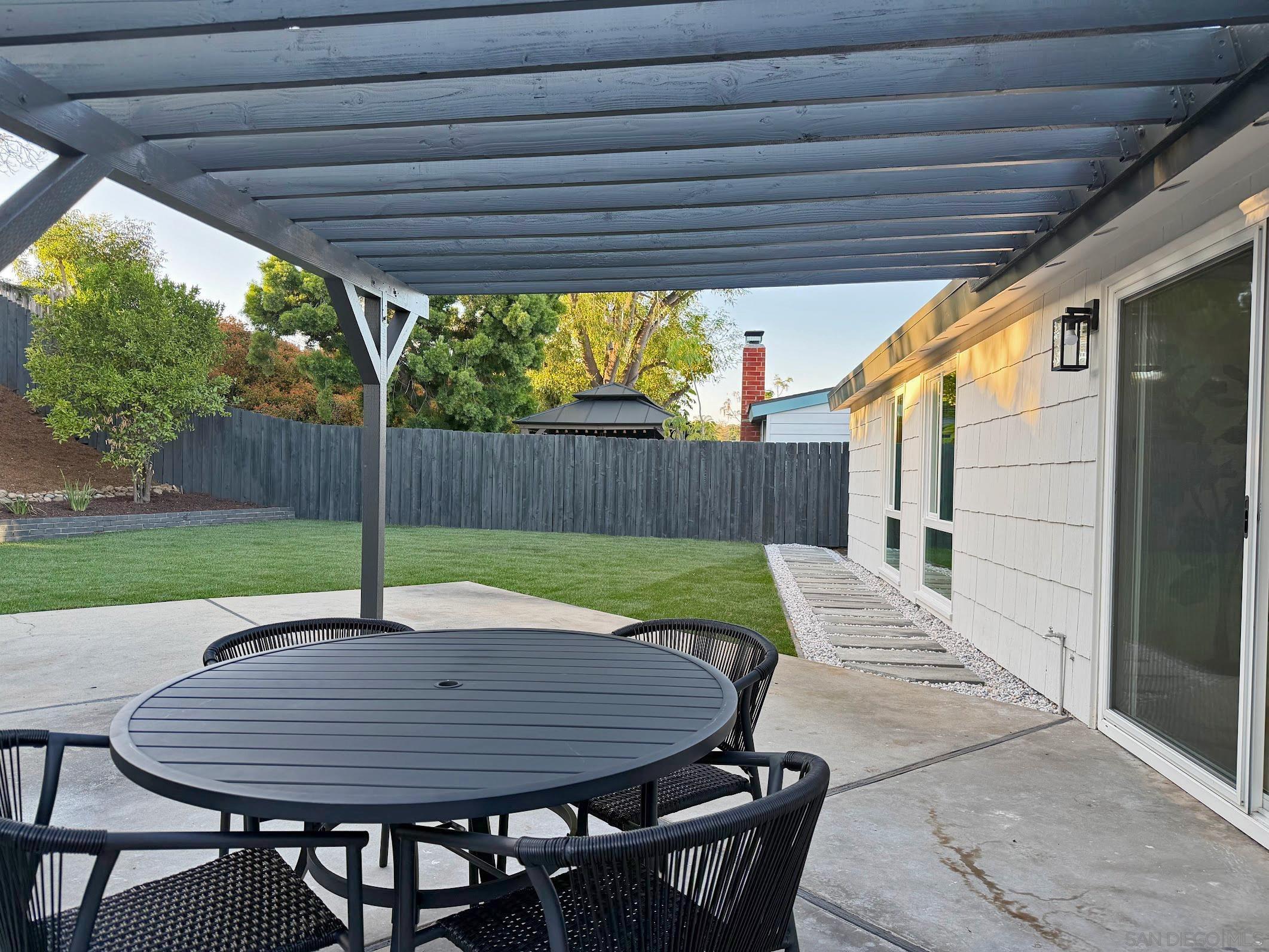 Detail Gallery Image 11 of 14 For 3418  Angwin Dr, San Diego,  CA 92123 - 4 Beds | 2 Baths