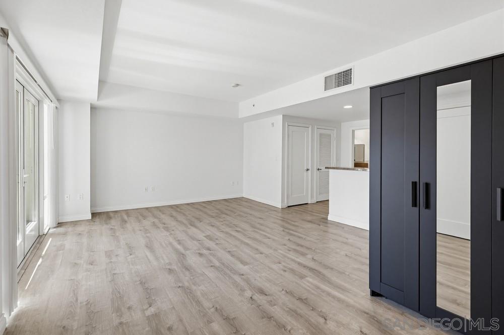 Detail Gallery Image 2 of 41 For 875  G Street  #201,  San Diego,  CA 92101 - 0 Beds | 1 Baths