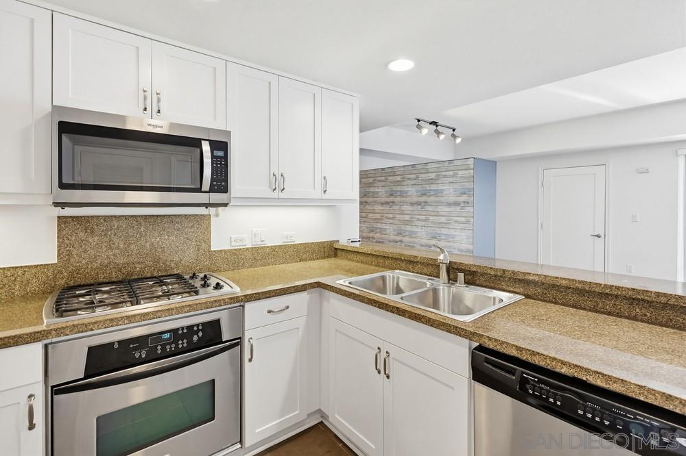 Detail Gallery Image 19 of 41 For 875  G Street  #201,  San Diego,  CA 92101 - 0 Beds | 1 Baths