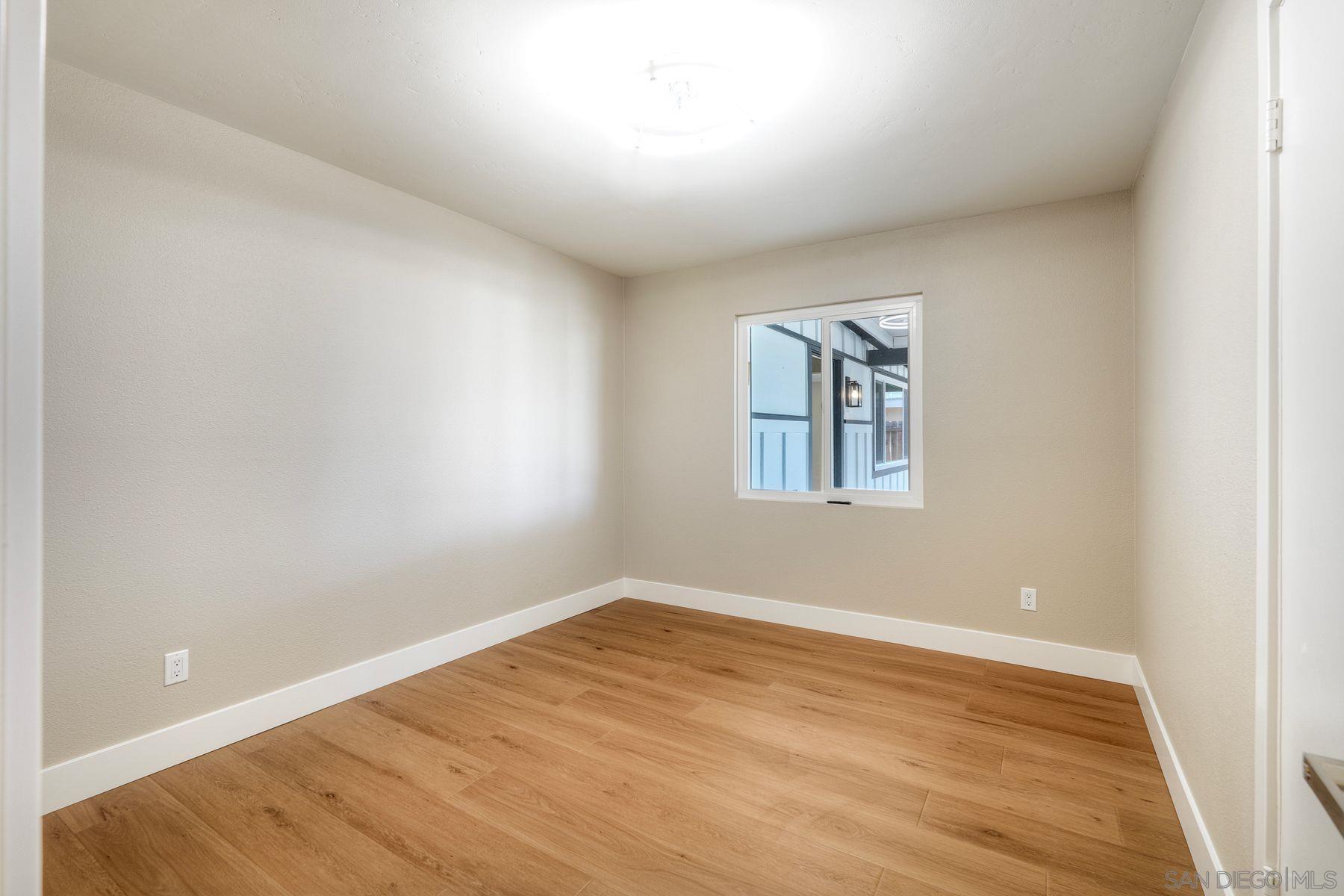 Detail Gallery Image 15 of 43 For 578  E. Indian Rock Rd, Vista,  CA 92084 - 3 Beds | 2 Baths