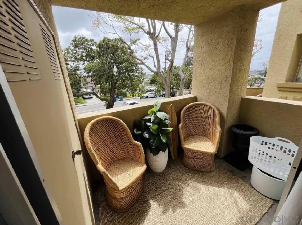 Detail Gallery Image 11 of 19 For 2037  Burton St  #43,  San Diego,  CA 92111 - 2 Beds | 2 Baths