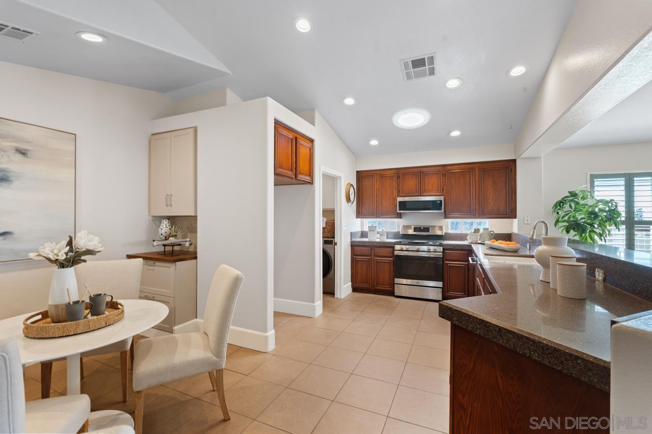 Detail Gallery Image 11 of 69 For 2618  Columbine Rd, Alpine,  CA 91901 - 3 Beds | 2 Baths