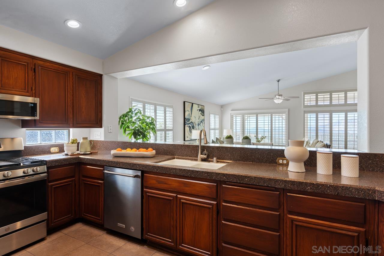 Detail Gallery Image 13 of 69 For 2618  Columbine Rd, Alpine,  CA 91901 - 3 Beds | 2 Baths