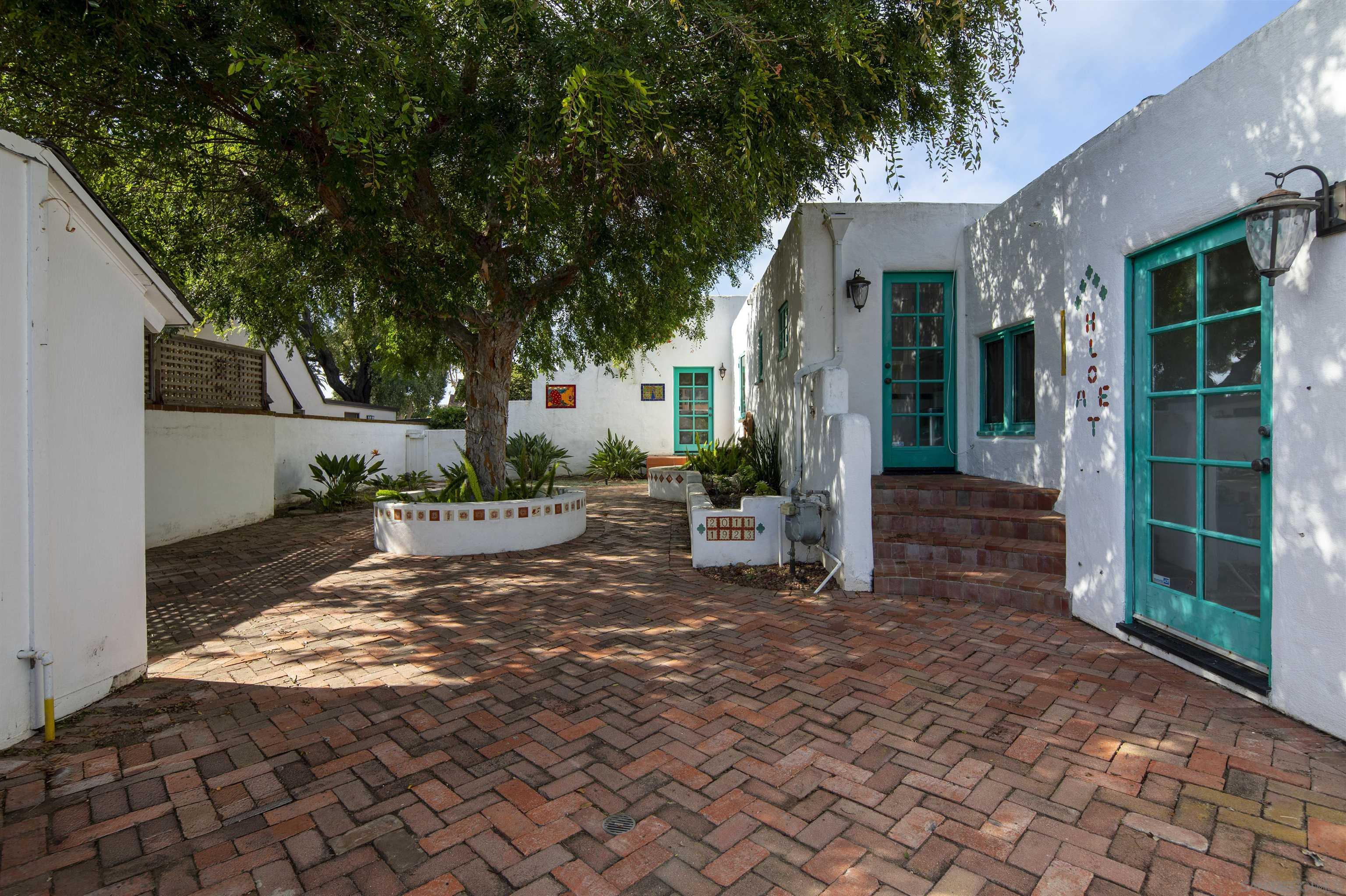 Detail Gallery Image 21 of 24 For 409 Dunemere Dr, La Jolla,  CA 92037 - 3 Beds | 2 Baths