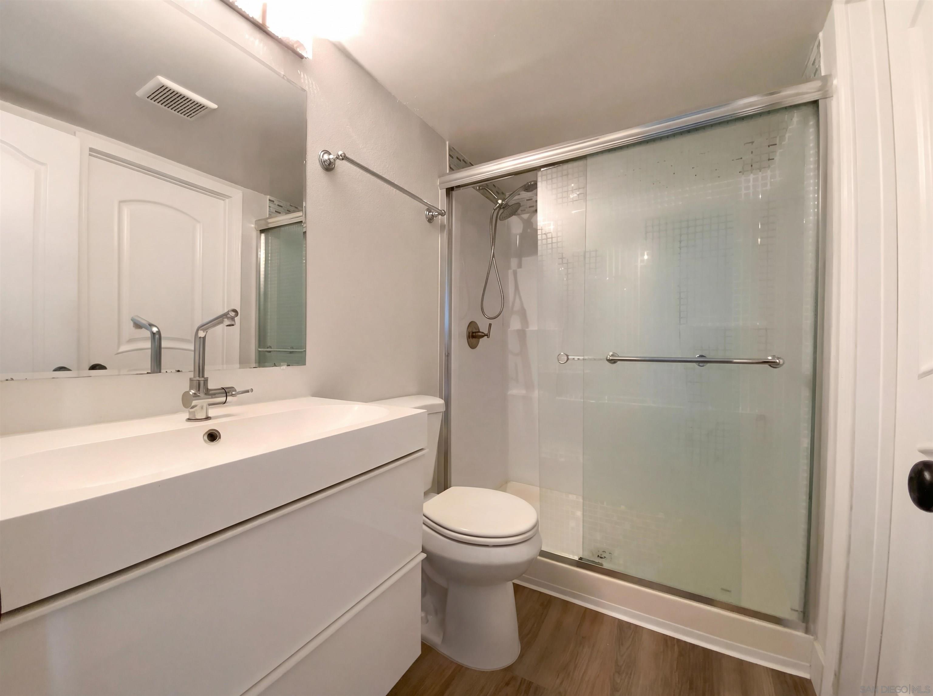 Detail Gallery Image 11 of 20 For 991  Calma, Chula Vista,  CA 91910 - 5 Beds | 3 Baths