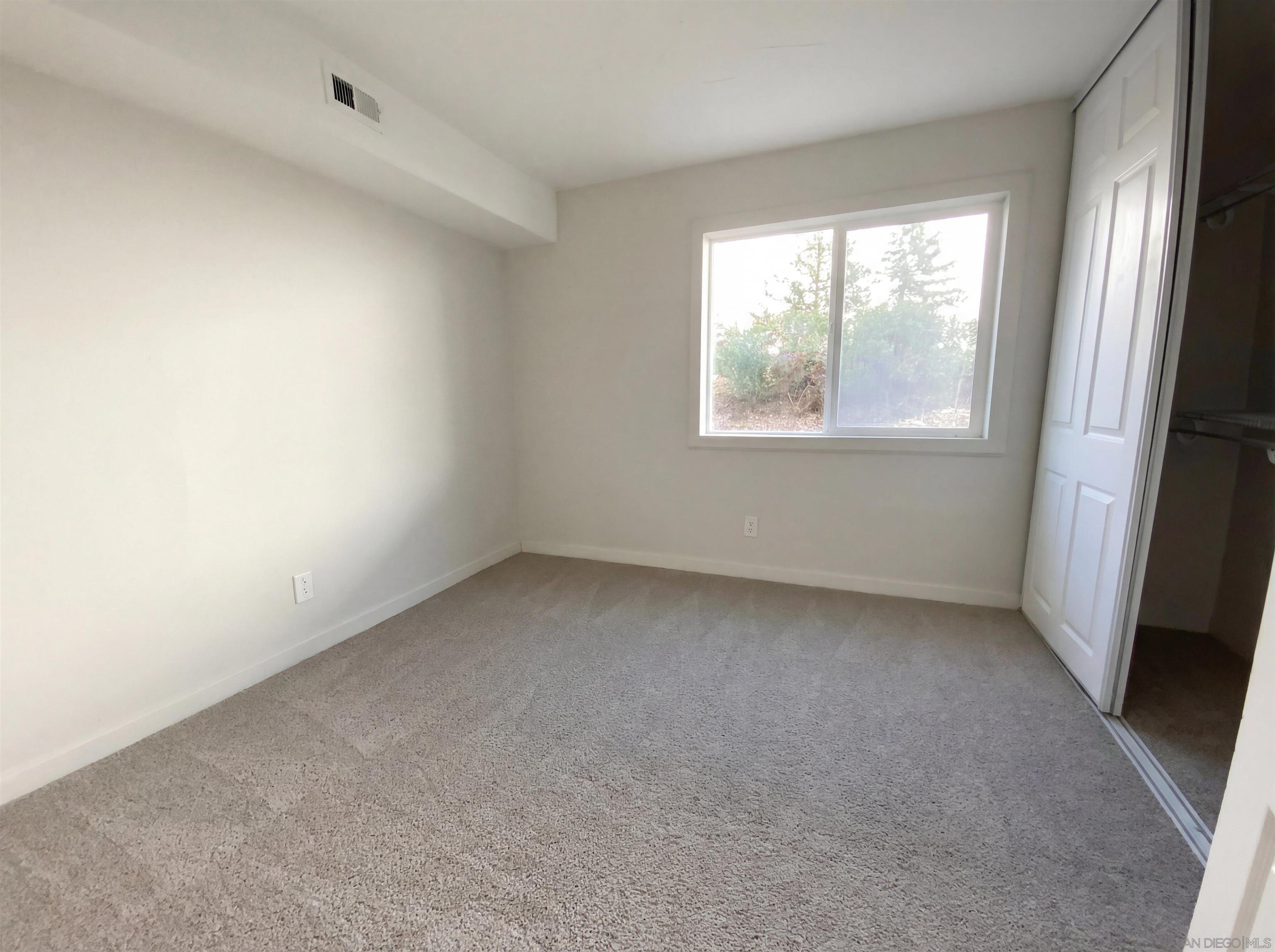 Detail Gallery Image 12 of 20 For 991  Calma, Chula Vista,  CA 91910 - 5 Beds | 3 Baths