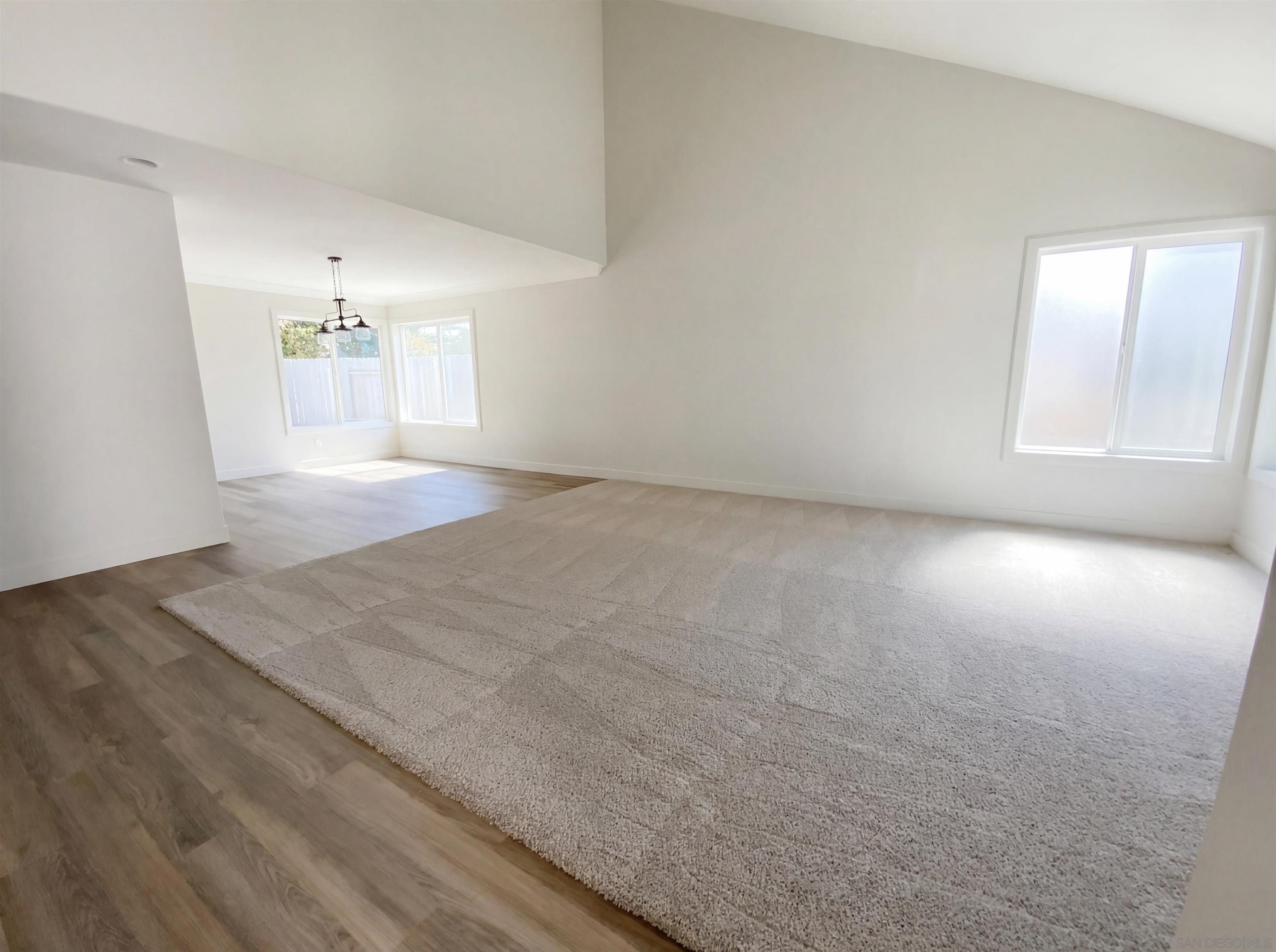 Detail Gallery Image 3 of 20 For 991  Calma, Chula Vista,  CA 91910 - 5 Beds | 3 Baths