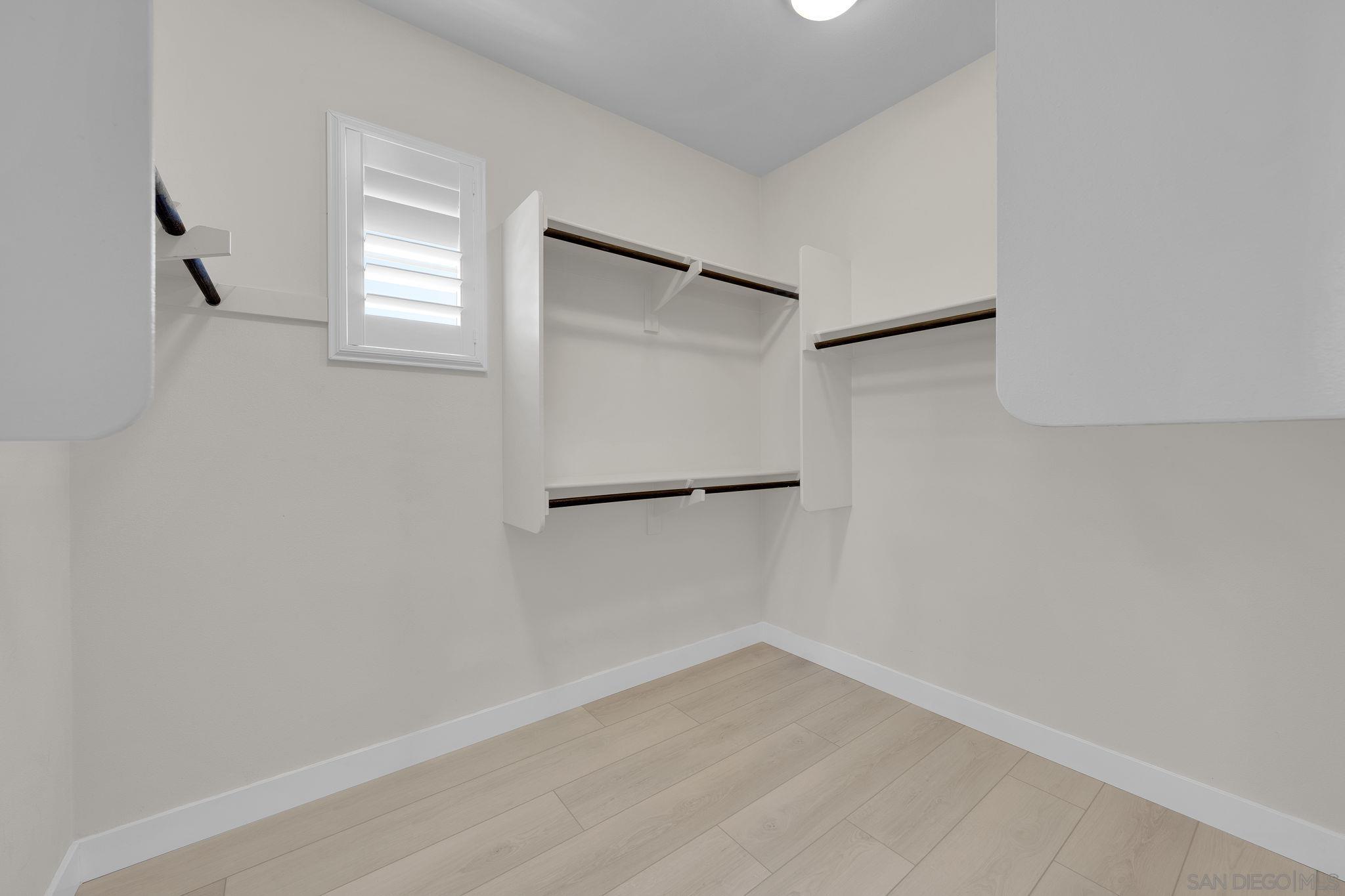 Detail Gallery Image 21 of 38 For 16316  Veridian Cir, San Diego,  CA 92127 - 4 Beds | 2/1 Baths