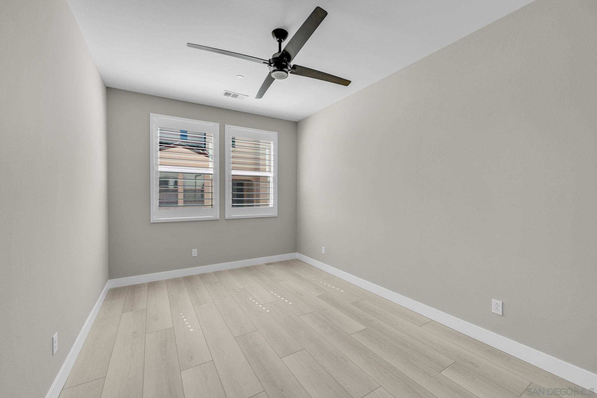 Detail Gallery Image 23 of 38 For 16316  Veridian Cir, San Diego,  CA 92127 - 4 Beds | 2/1 Baths