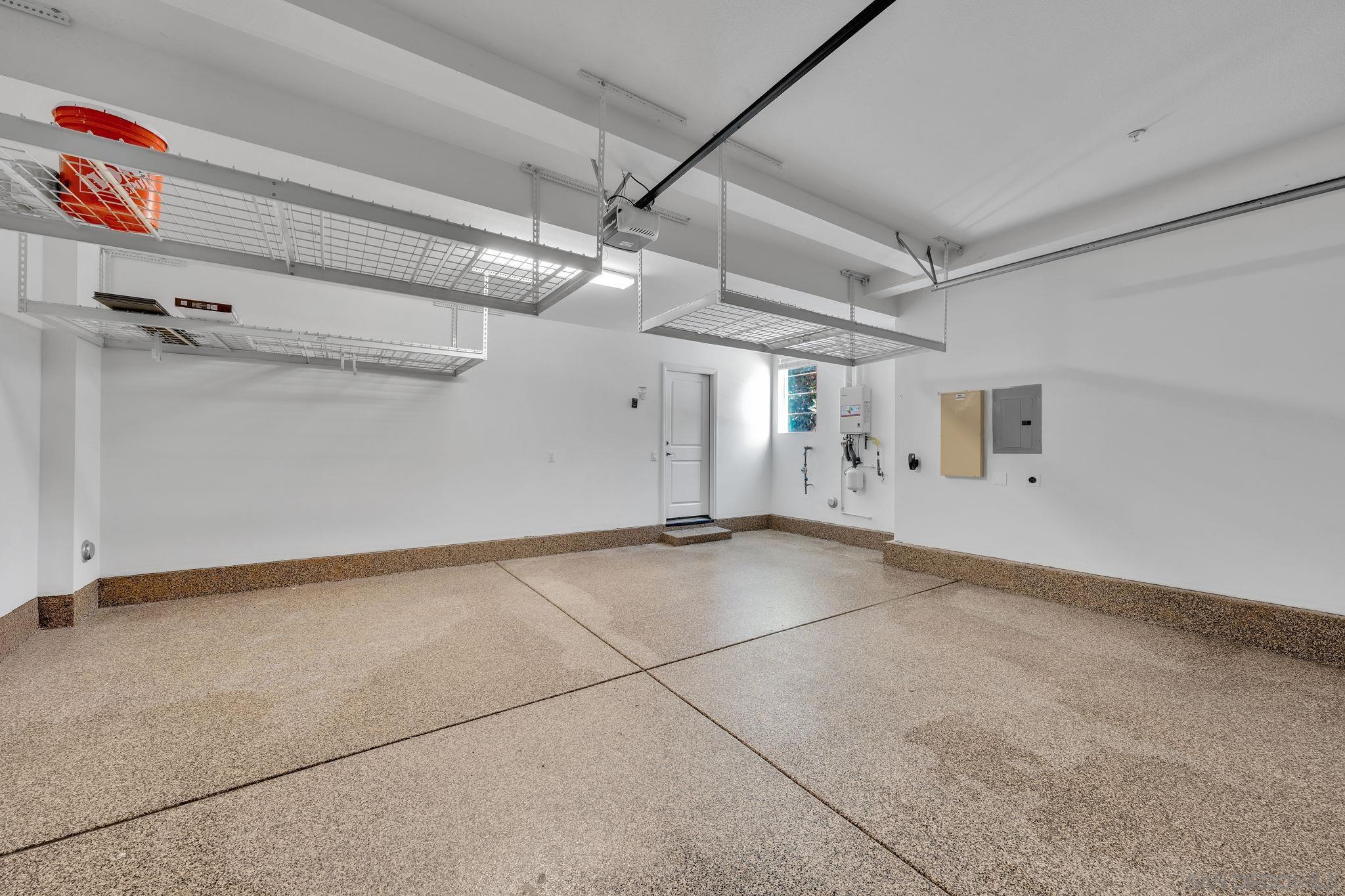 Detail Gallery Image 29 of 38 For 16316  Veridian Cir, San Diego,  CA 92127 - 4 Beds | 2/1 Baths