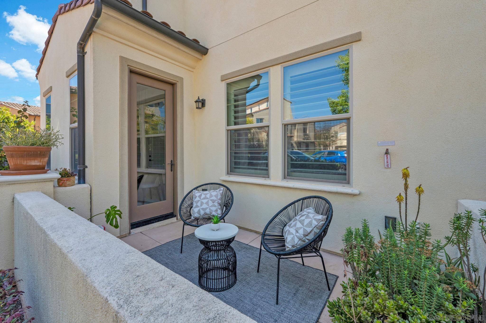 Detail Gallery Image 31 of 38 For 16316  Veridian Cir, San Diego,  CA 92127 - 4 Beds | 2/1 Baths