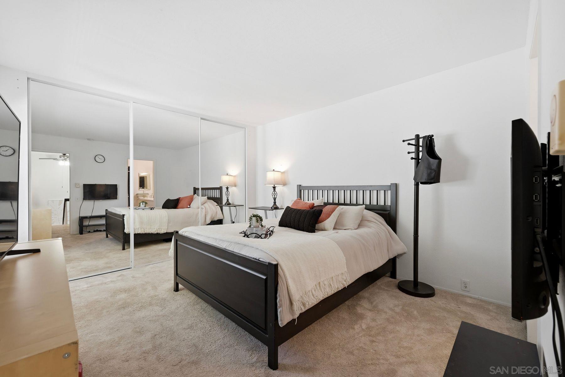 Detail Gallery Image 14 of 32 For 10198  Caminito Zar, San Diego,  CA 92126 - 3 Beds | 1/1 Baths