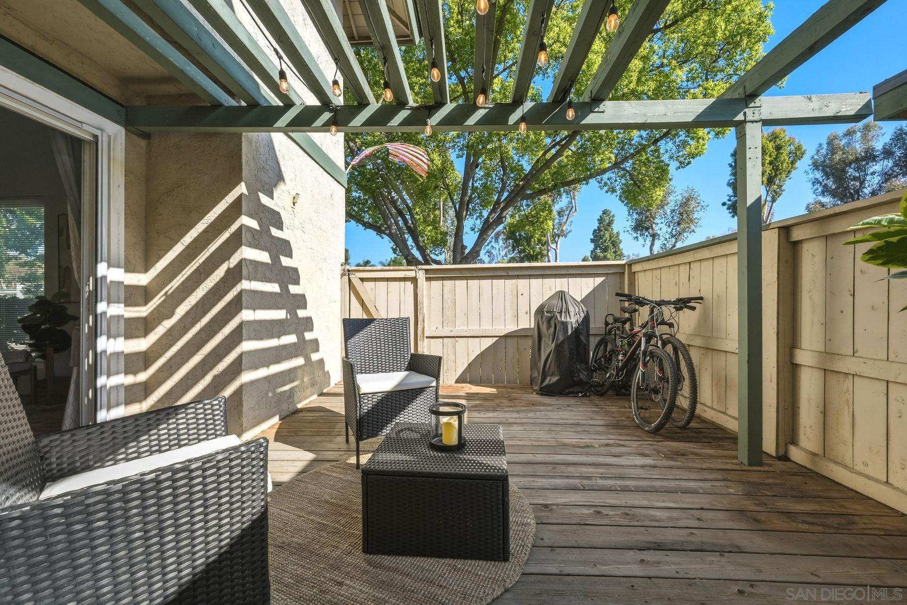 Detail Gallery Image 22 of 32 For 10198  Caminito Zar, San Diego,  CA 92126 - 3 Beds | 1/1 Baths