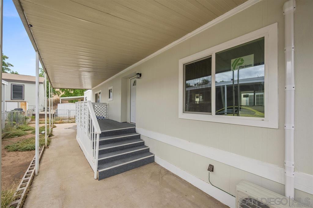 Detail Gallery Image 18 of 25 For 13655  Highway 8 Business  Spc 24,  El Cajon,  CA 92021 - 3 Beds | 2 Baths