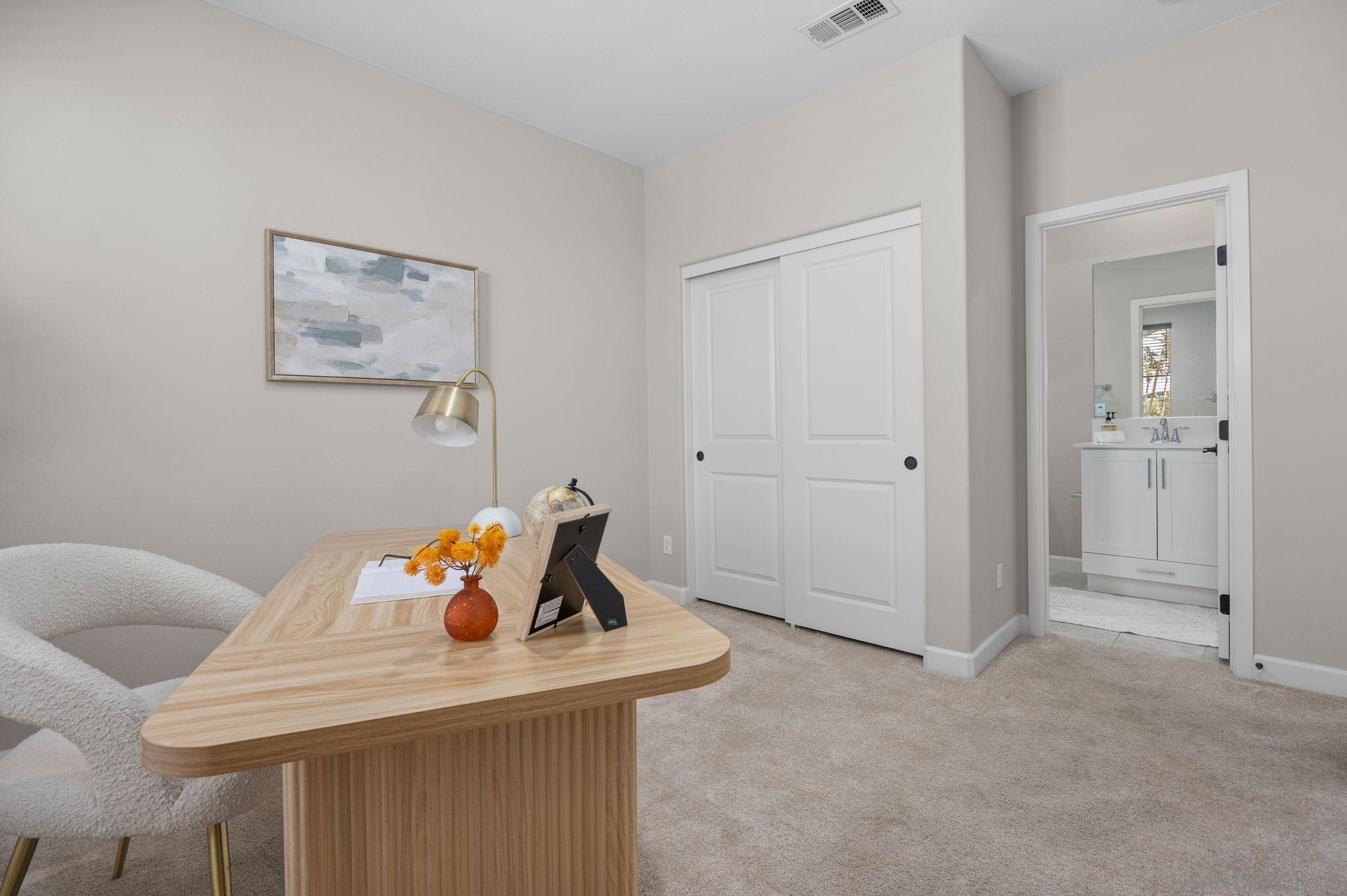 Detail Gallery Image 4 of 52 For 3574  Conner Way, Oceanside,  CA 92056 - 4 Beds | 3/1 Baths