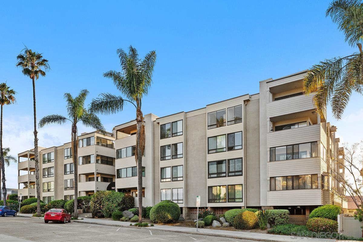 Detail Gallery Image 2 of 52 For 7550  Eads Ave  #307,  La Jolla,  CA 92037 - 2 Beds | 2 Baths