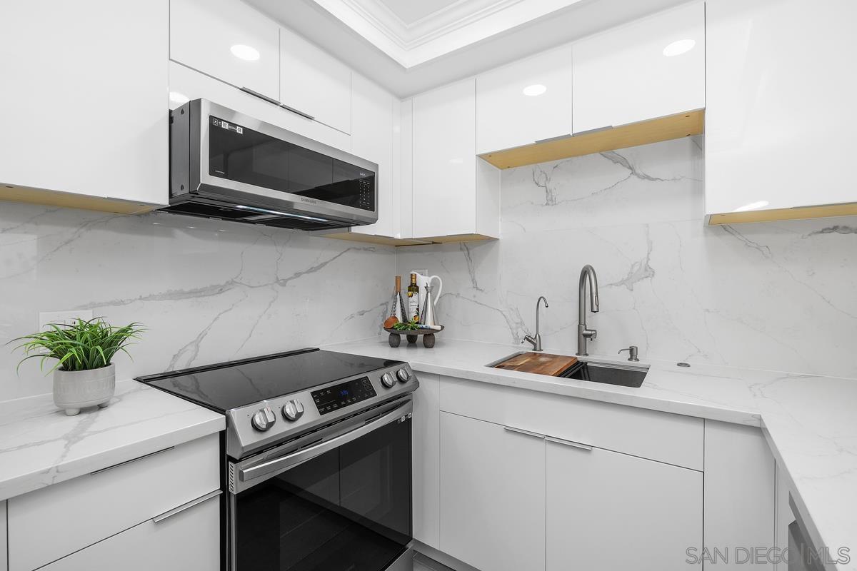 Detail Gallery Image 18 of 52 For 7550  Eads Ave  #307,  La Jolla,  CA 92037 - 2 Beds | 2 Baths