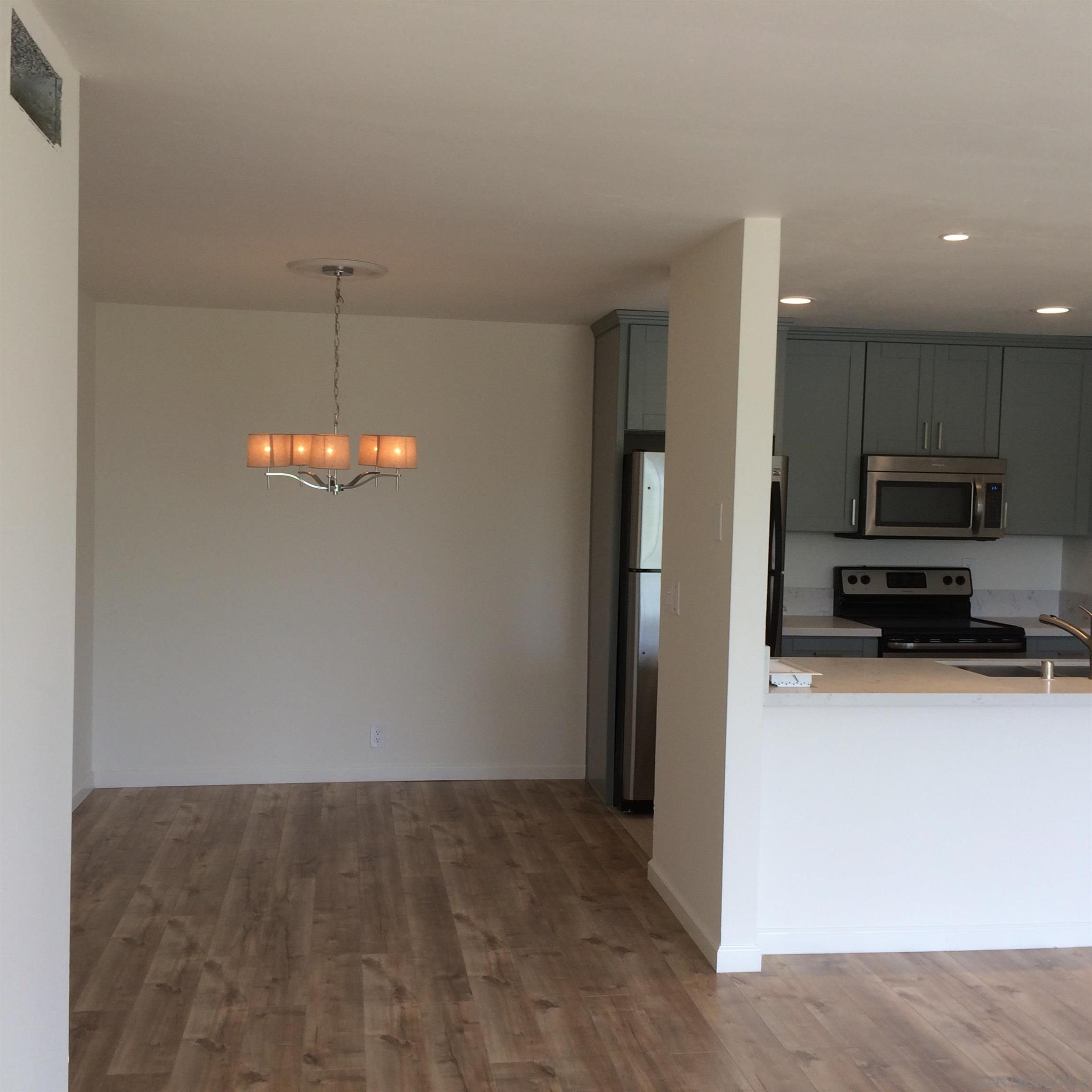 Detail Gallery Image 4 of 22 For 5714  Baltimore  501, La Mesa,  CA 91942 - 1 Beds | 1 Baths