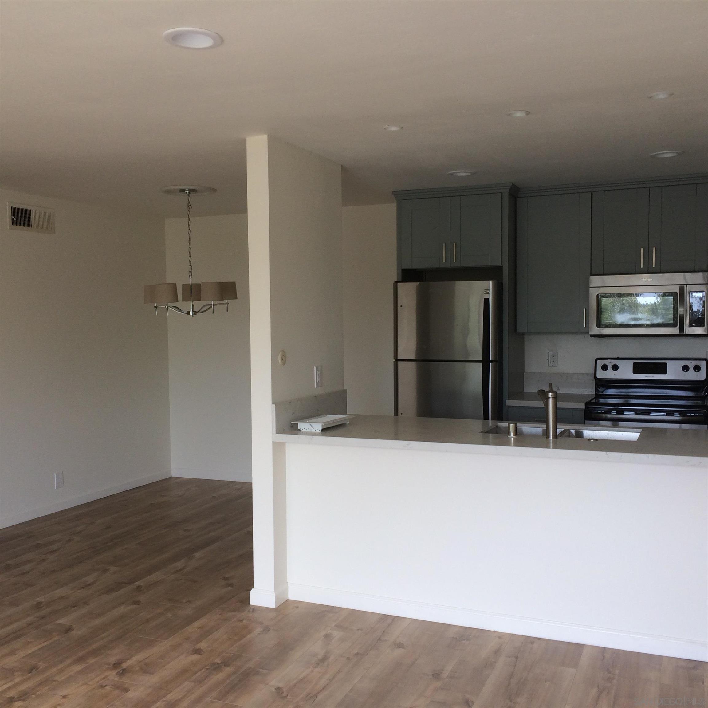 Detail Gallery Image 6 of 22 For 5714  Baltimore  501, La Mesa,  CA 91942 - 1 Beds | 1 Baths