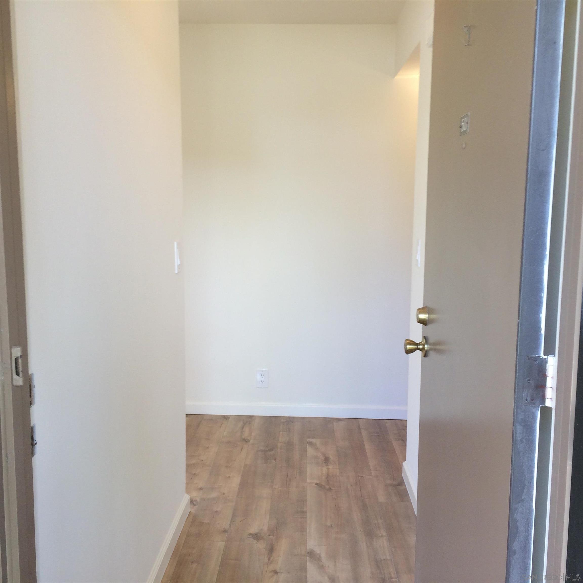 Detail Gallery Image 8 of 22 For 5714  Baltimore  501, La Mesa,  CA 91942 - 1 Beds | 1 Baths