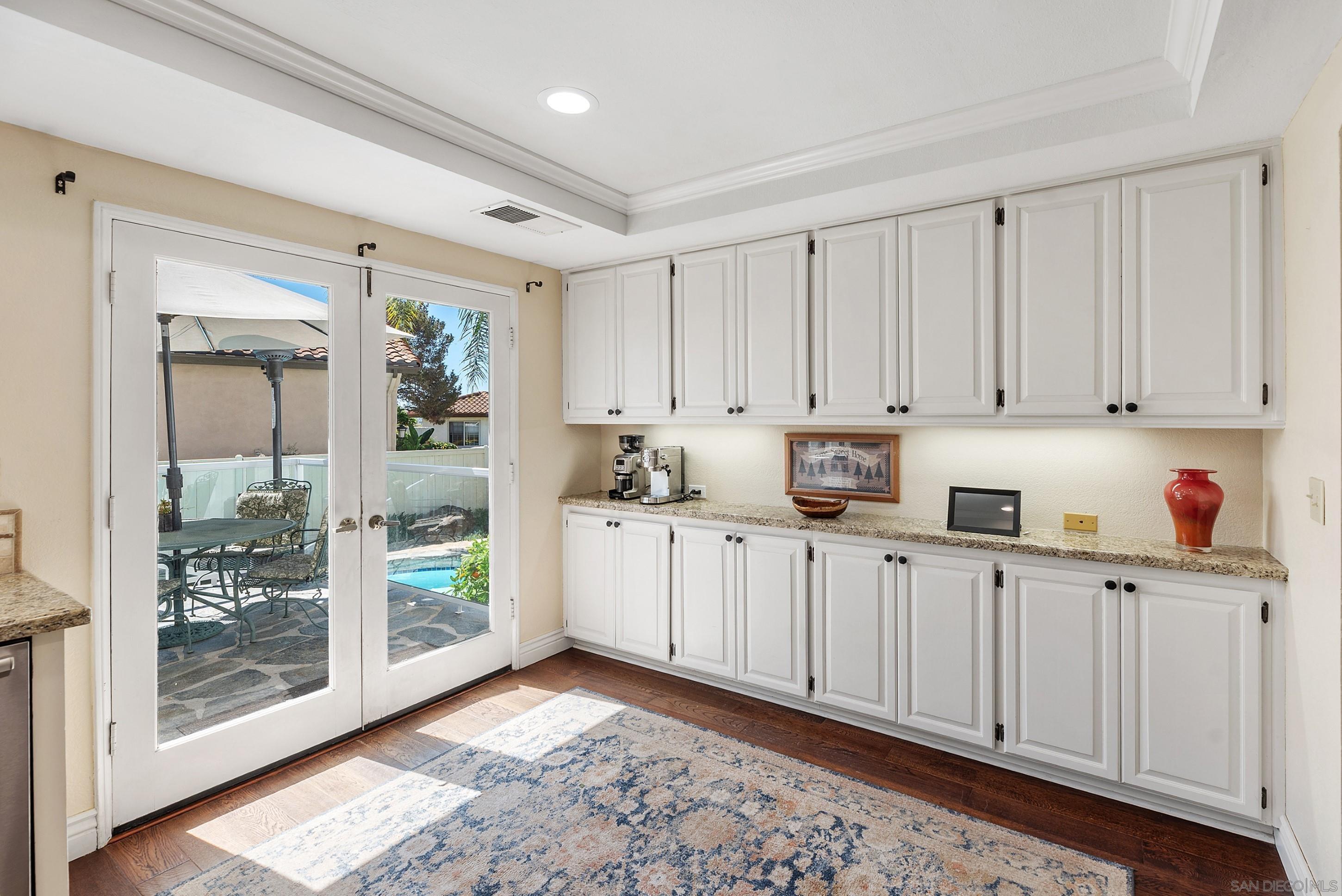 Detail Gallery Image 13 of 52 For 821  Inspiration Ln, Escondido,  CA 92025 - 4 Beds | 2/1 Baths