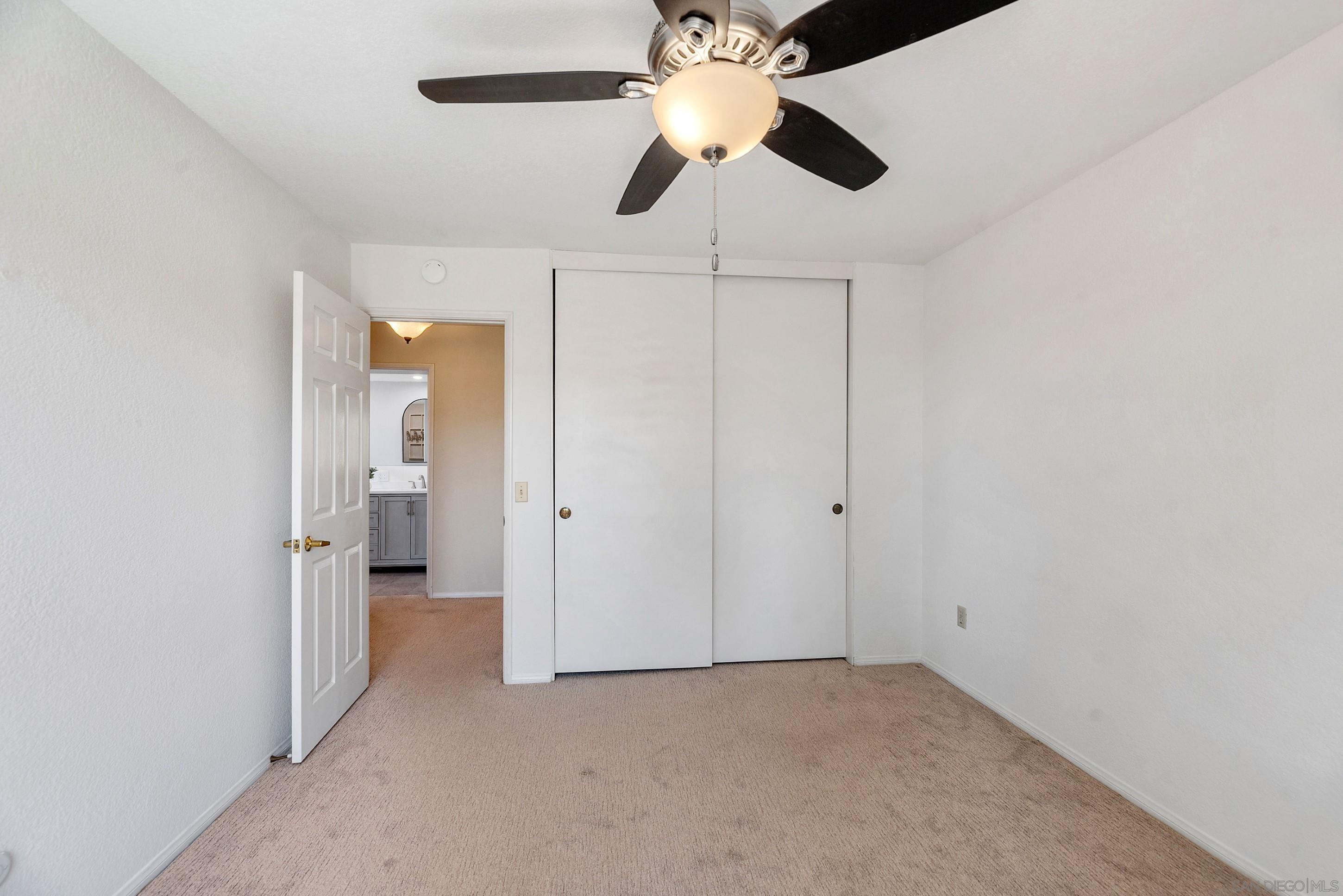 Detail Gallery Image 19 of 52 For 821  Inspiration Ln, Escondido,  CA 92025 - 4 Beds | 2/1 Baths