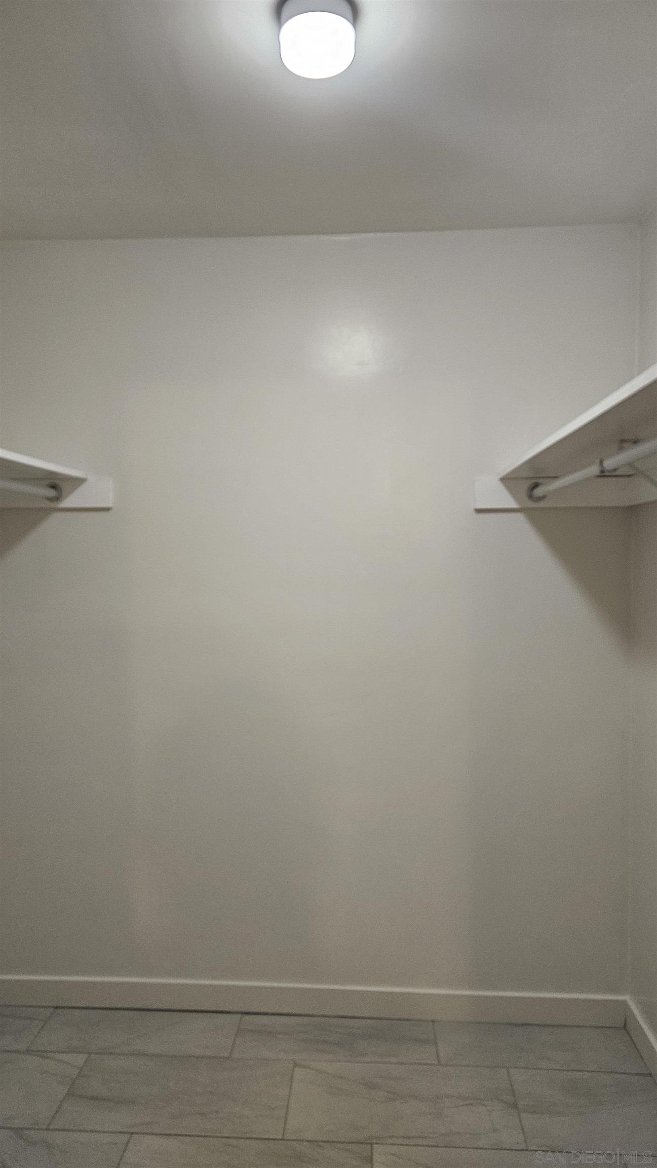 Detail Gallery Image 8 of 8 For 5914  Streamview Dr, San Diego,  CA 92105 - 3 Beds | 1 Baths