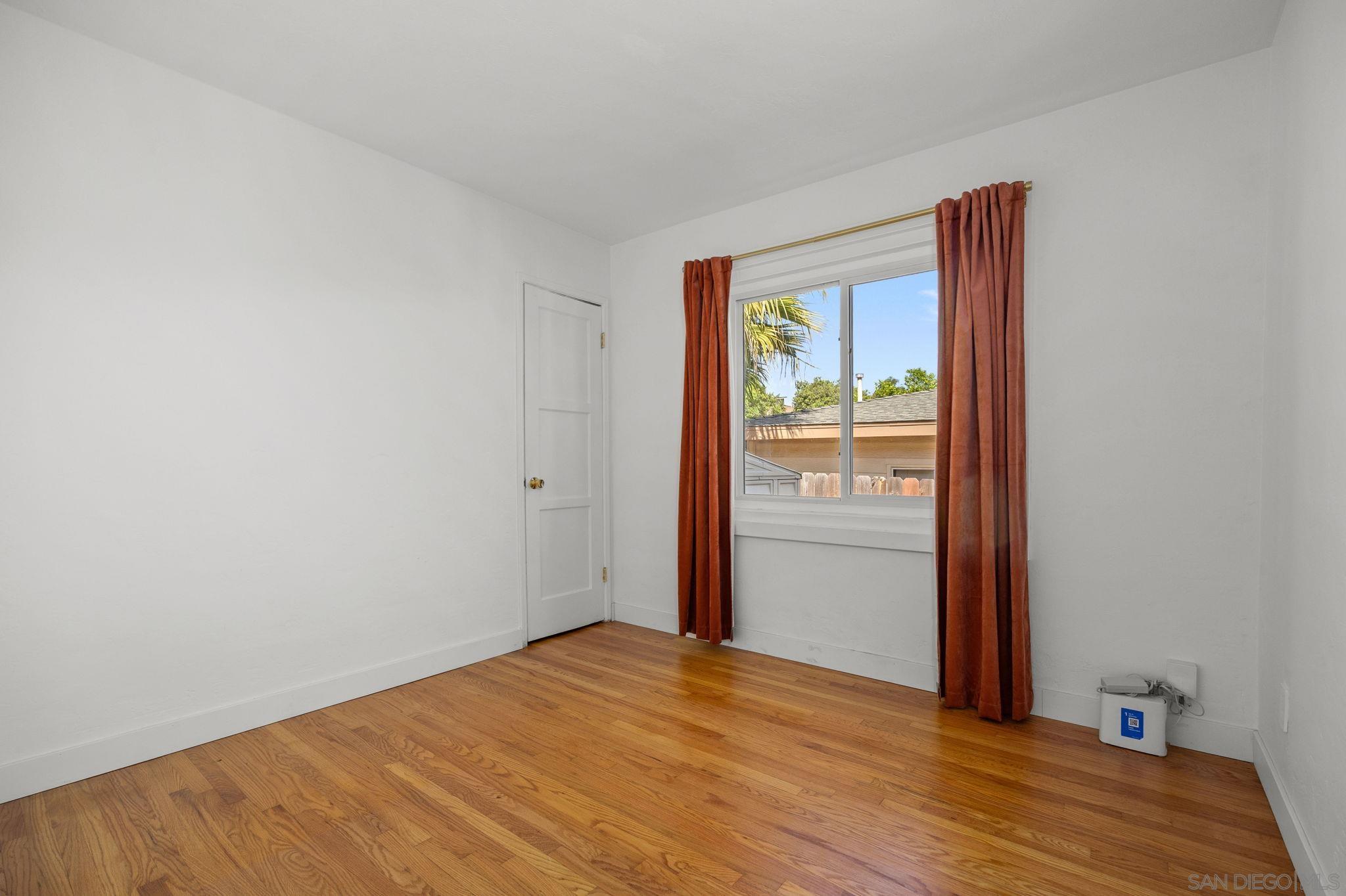 Detail Gallery Image 17 of 25 For 4036  Loma Alta Dr, San Diego,  CA 92115 - 3 Beds | 1 Baths