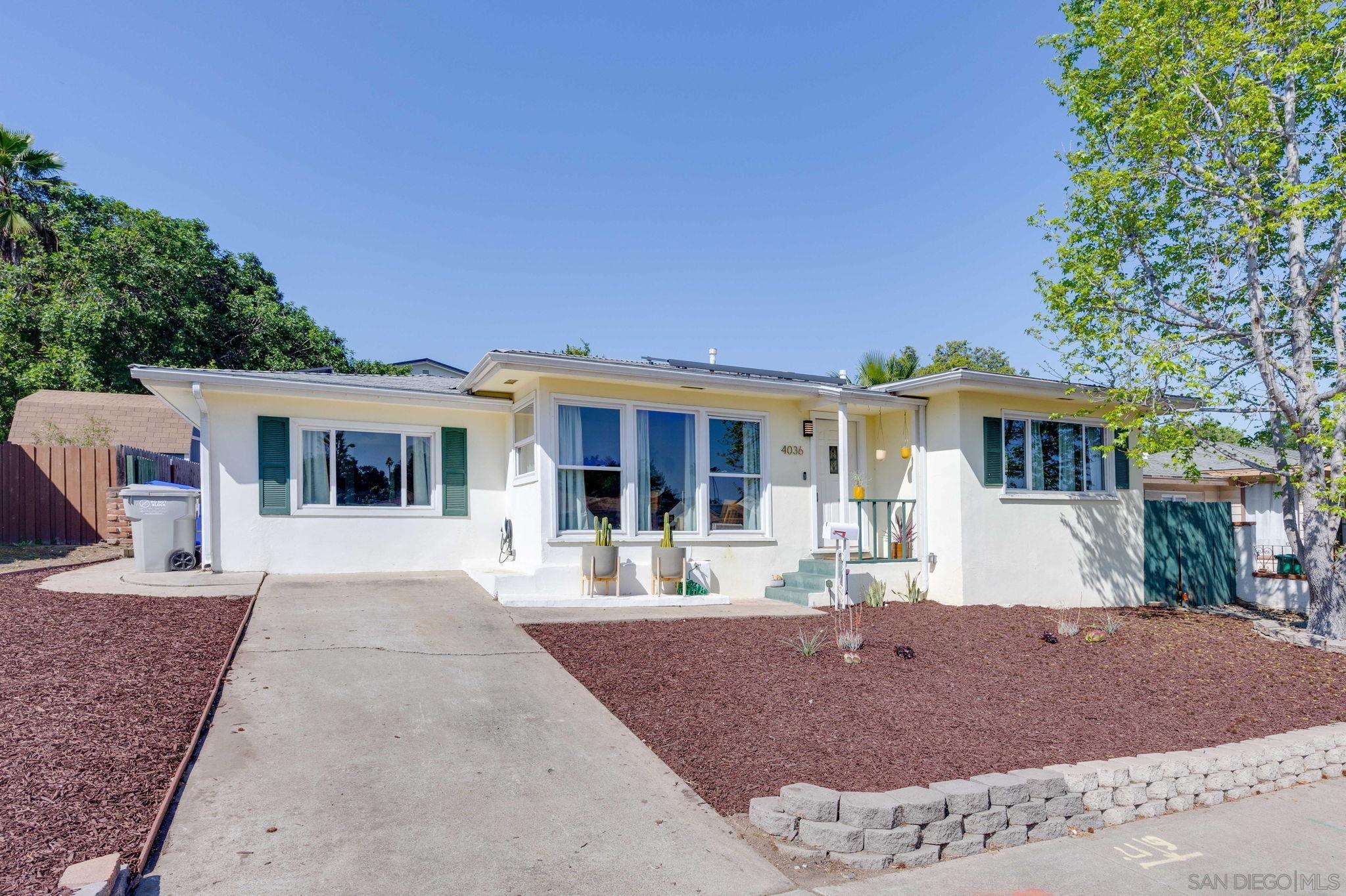 Detail Gallery Image 3 of 25 For 4036  Loma Alta Dr, San Diego,  CA 92115 - 3 Beds | 1 Baths