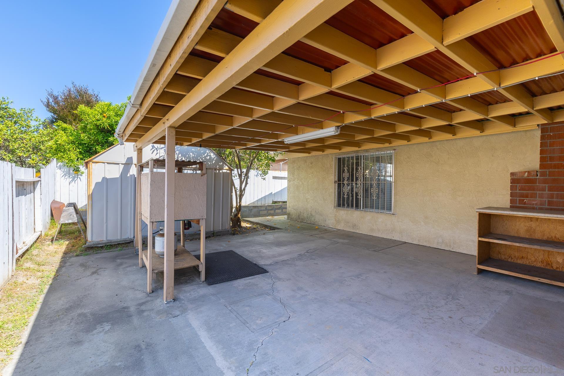 Detail Gallery Image 24 of 27 For 2254  Spring Oak Way, San Diego,  CA 92139 - 3 Beds | 2 Baths