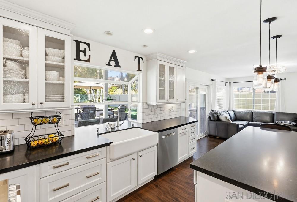 Detail Gallery Image 24 of 72 For 4211  Cartulina Rd, San Diego,  CA 92124 - 4 Beds | 3/1 Baths