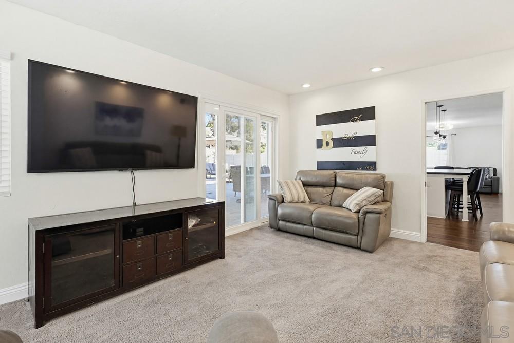 Detail Gallery Image 27 of 72 For 4211  Cartulina Rd, San Diego,  CA 92124 - 4 Beds | 3/1 Baths
