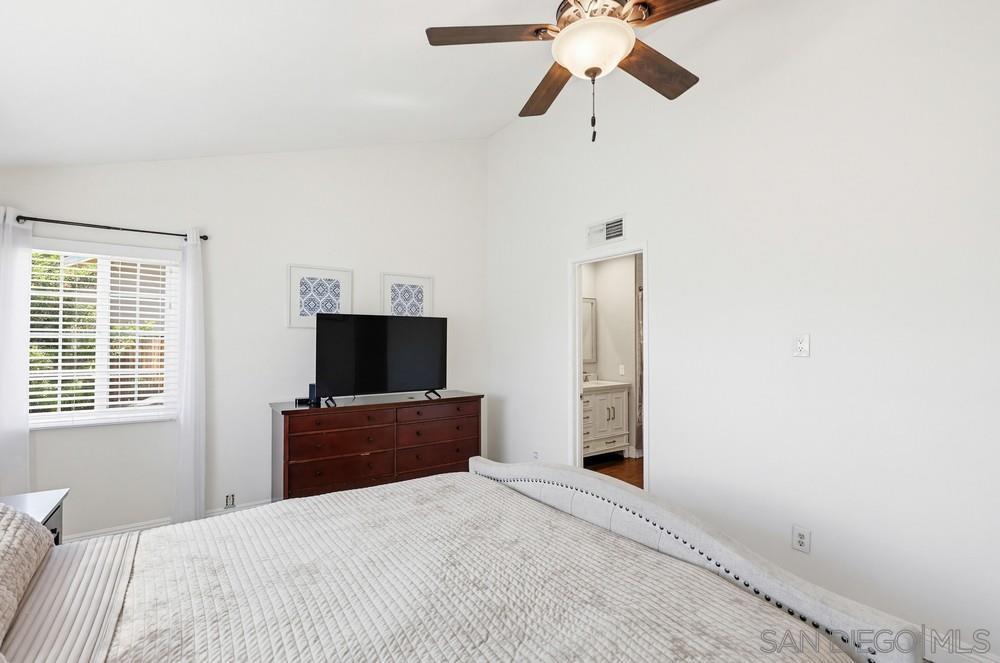 Detail Gallery Image 35 of 72 For 4211  Cartulina Rd, San Diego,  CA 92124 - 4 Beds | 3/1 Baths