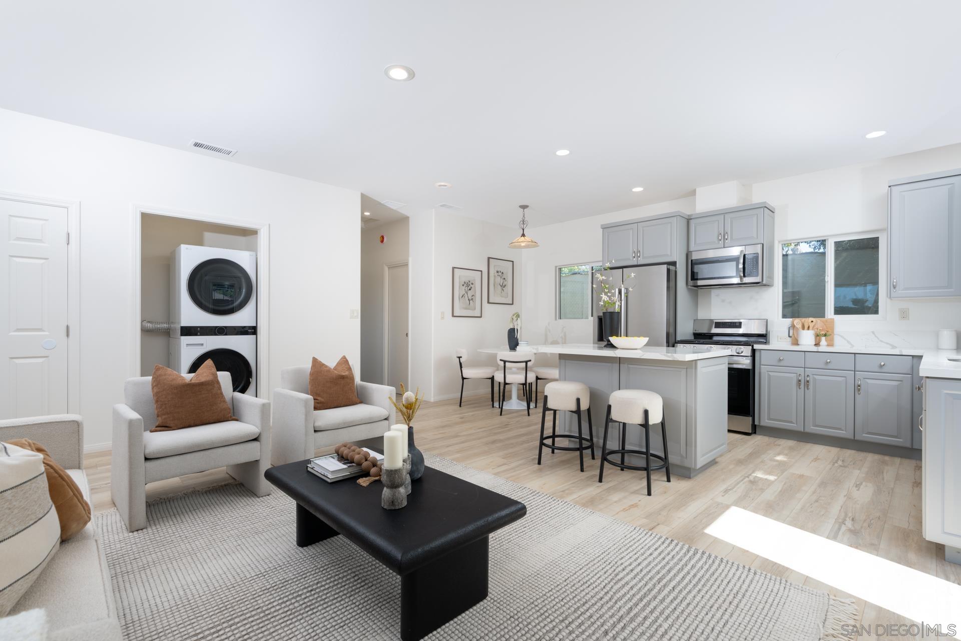 Detail Gallery Image 15 of 75 For 12325-12327  Lemoncrest Drive, Lakeside,  CA 92040 - – Beds | – Baths