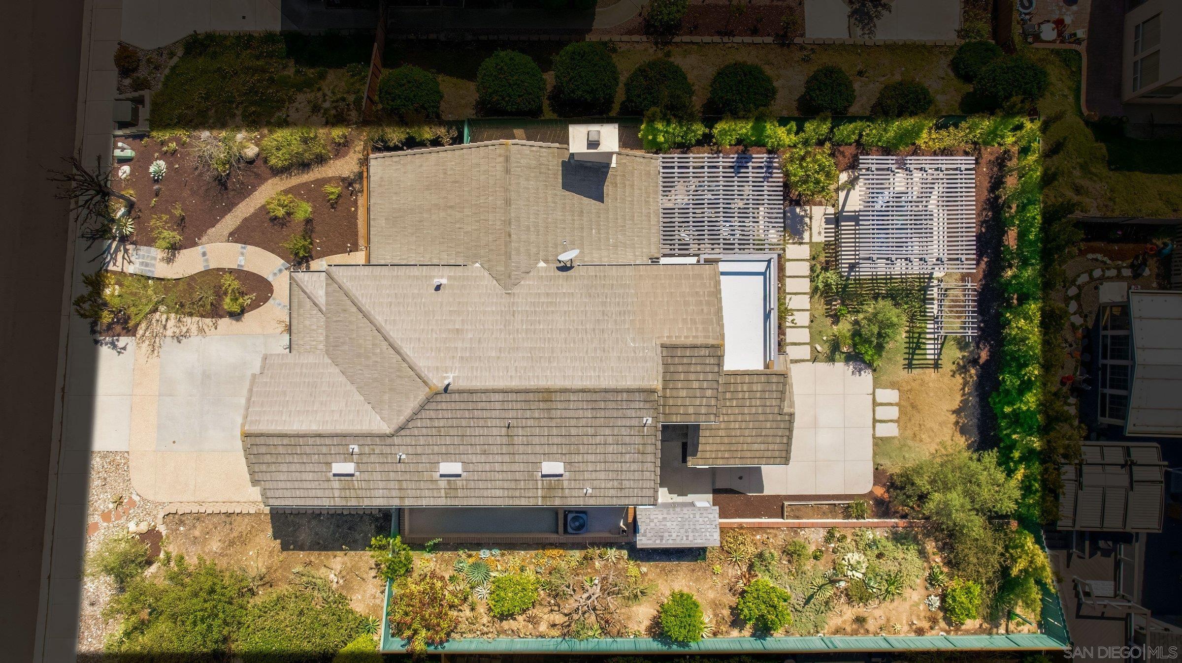 Detail Gallery Image 50 of 63 For 12306  Katydid, San Diego,  CA 92129 - 5 Beds | 2/1 Baths