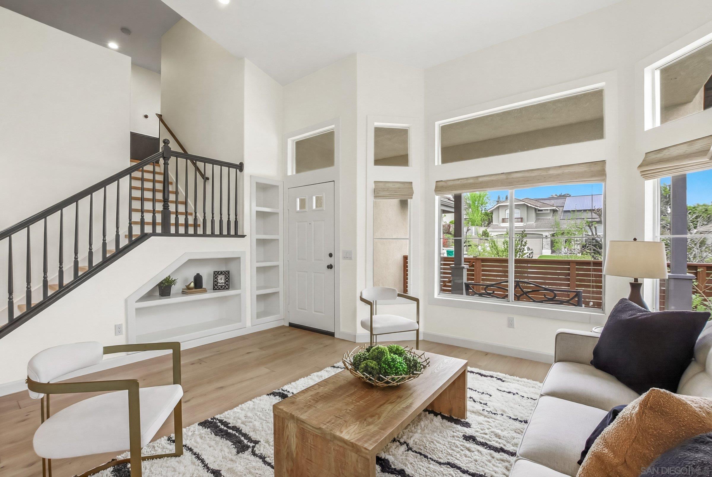 Detail Gallery Image 8 of 63 For 12306  Katydid, San Diego,  CA 92129 - 5 Beds | 2/1 Baths