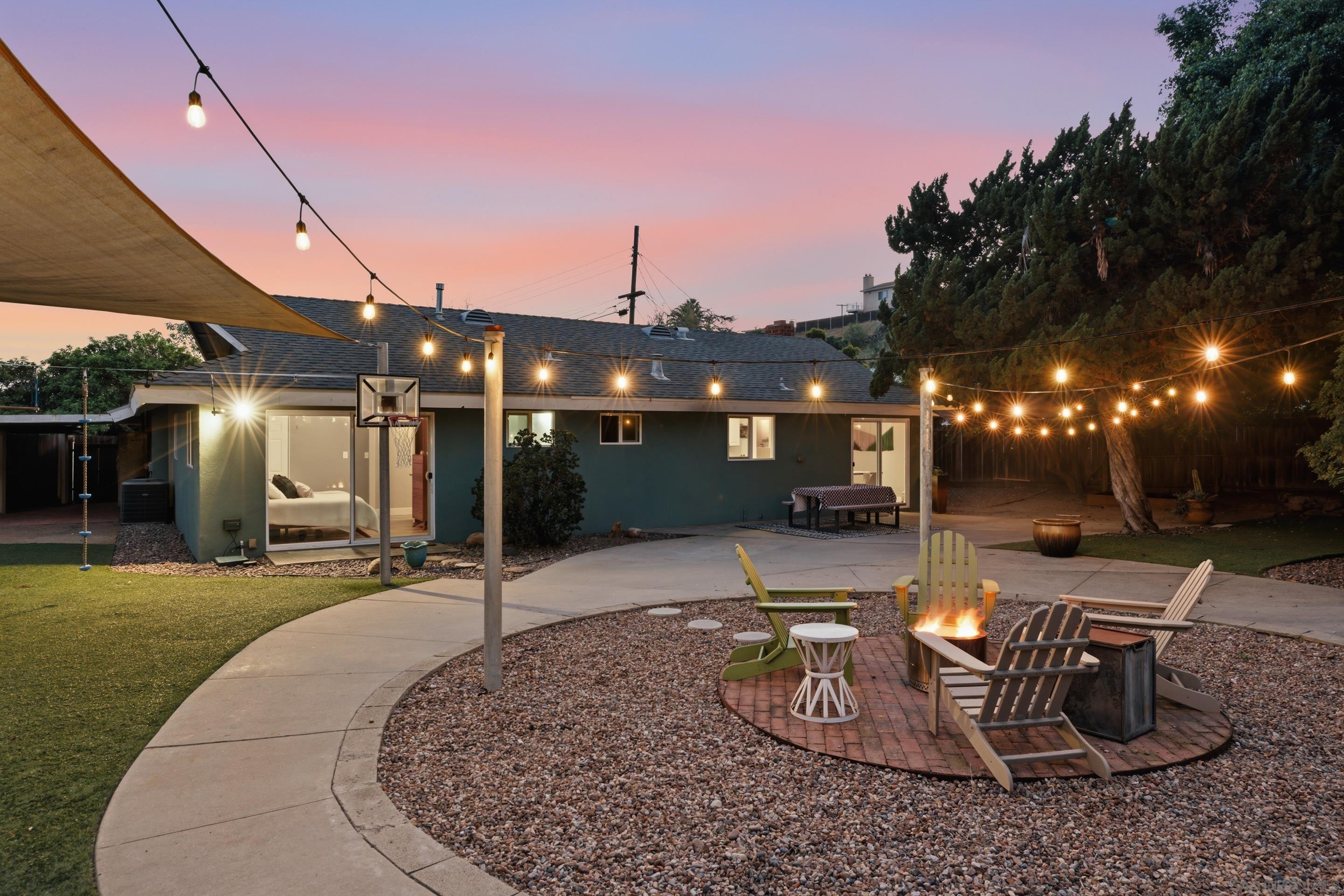 Detail Gallery Image 17 of 21 For 1448  Patero Court, Lemon Grove,  CA 91945 - 3 Beds | 2 Baths