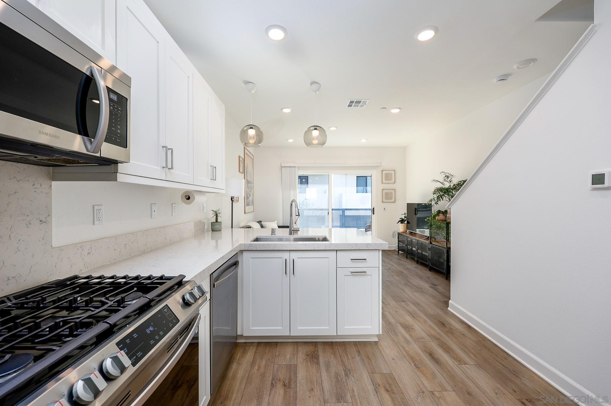 Detail Gallery Image 14 of 38 For 2190  Ocotillo Ln, San Diego,  CA 92154 - 2 Beds | 2/1 Baths