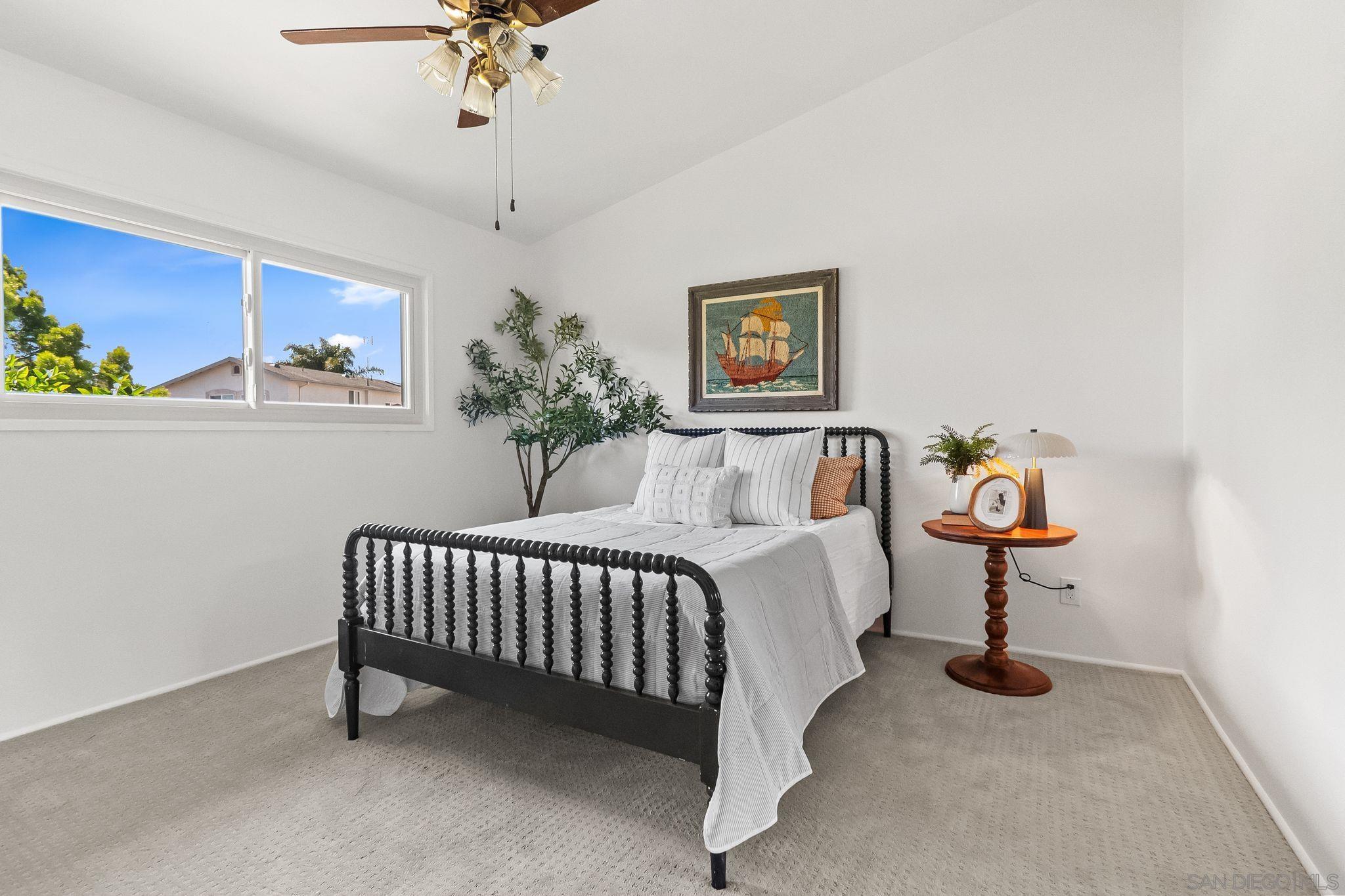 Detail Gallery Image 19 of 48 For 2605  Tonto Way, San Diego,  CA 92117 - 5 Beds | 3 Baths