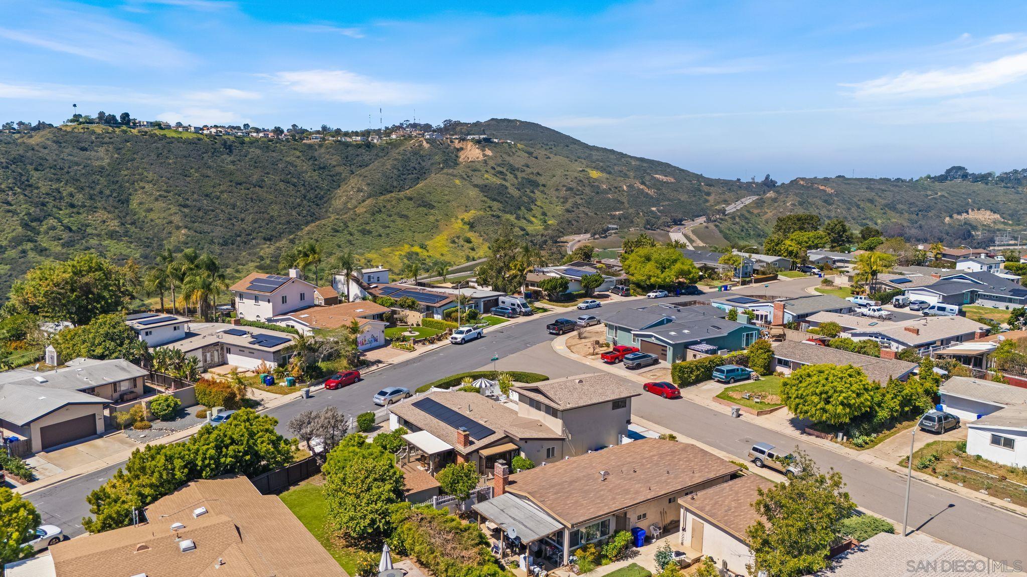 Detail Gallery Image 42 of 48 For 2605  Tonto Way, San Diego,  CA 92117 - 5 Beds | 3 Baths