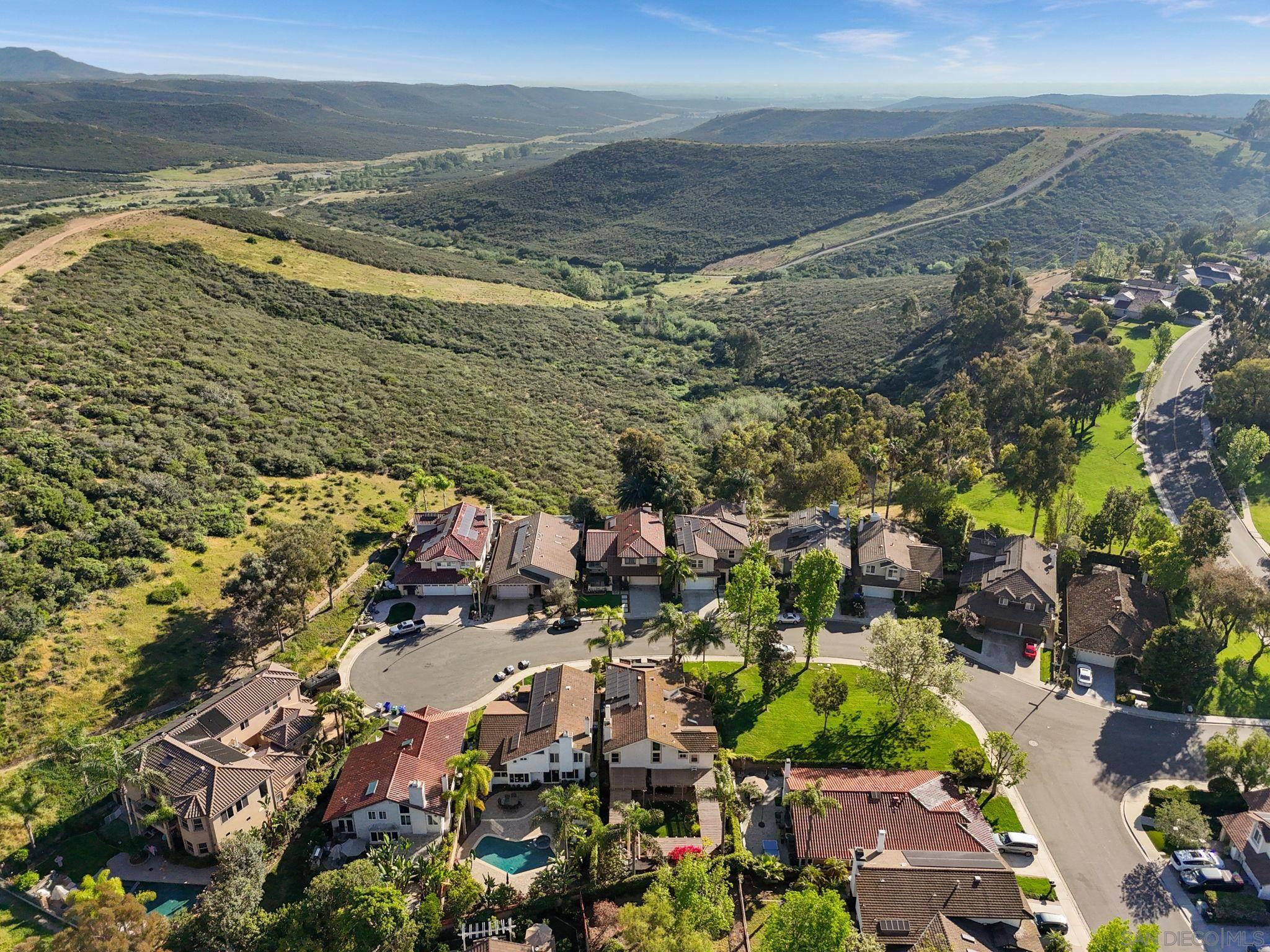 Detail Gallery Image 31 of 32 For 12708  Rue Vincennes, San Diego,  CA 92131 - 5 Beds | 3 Baths