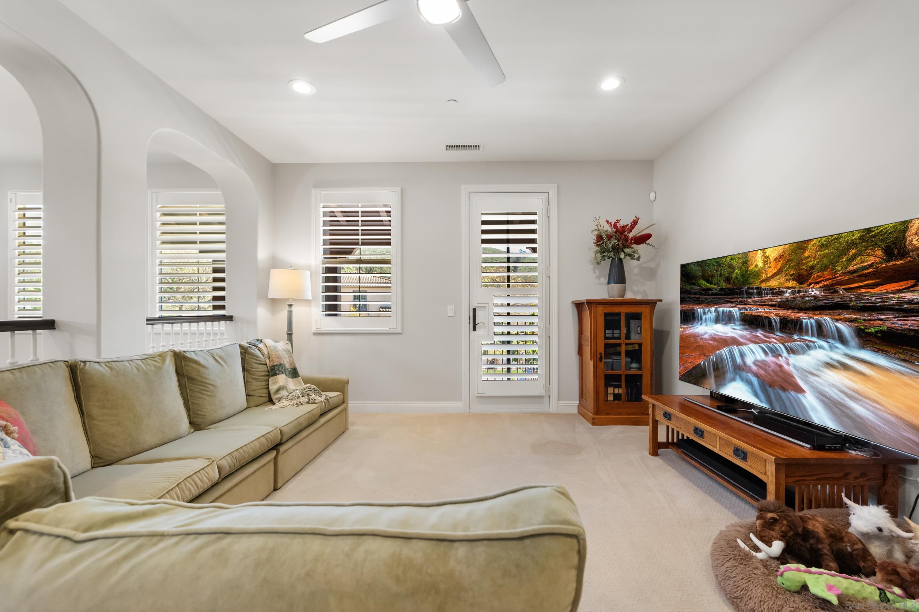 Detail Gallery Image 15 of 37 For 17848  Ralphs Ranch Rd, San Diego,  CA 92127 - 5 Beds | 4/1 Baths