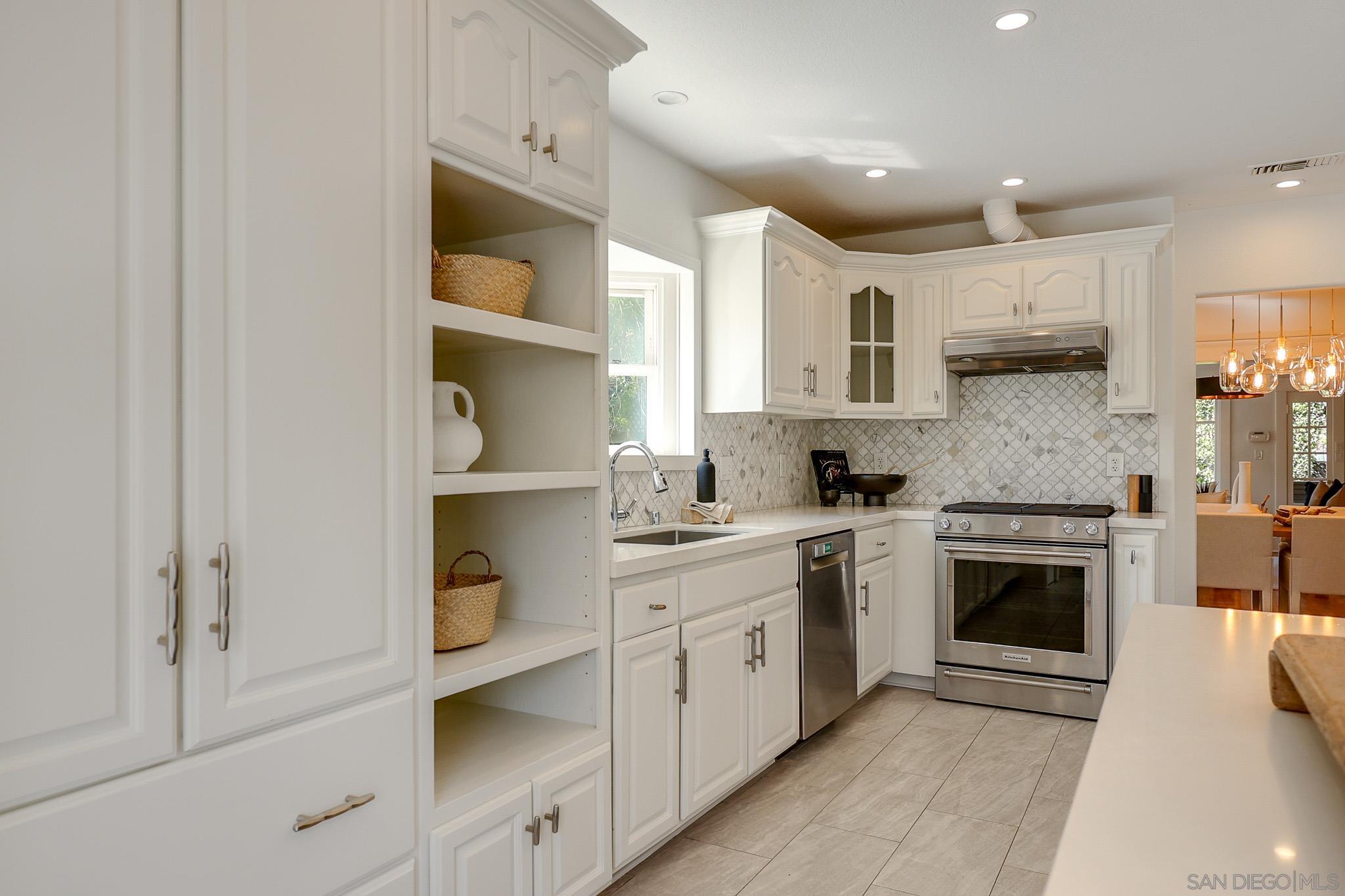 Detail Gallery Image 12 of 42 For 2819  a St, San Diego,  CA 92102 - 3 Beds | 2 Baths