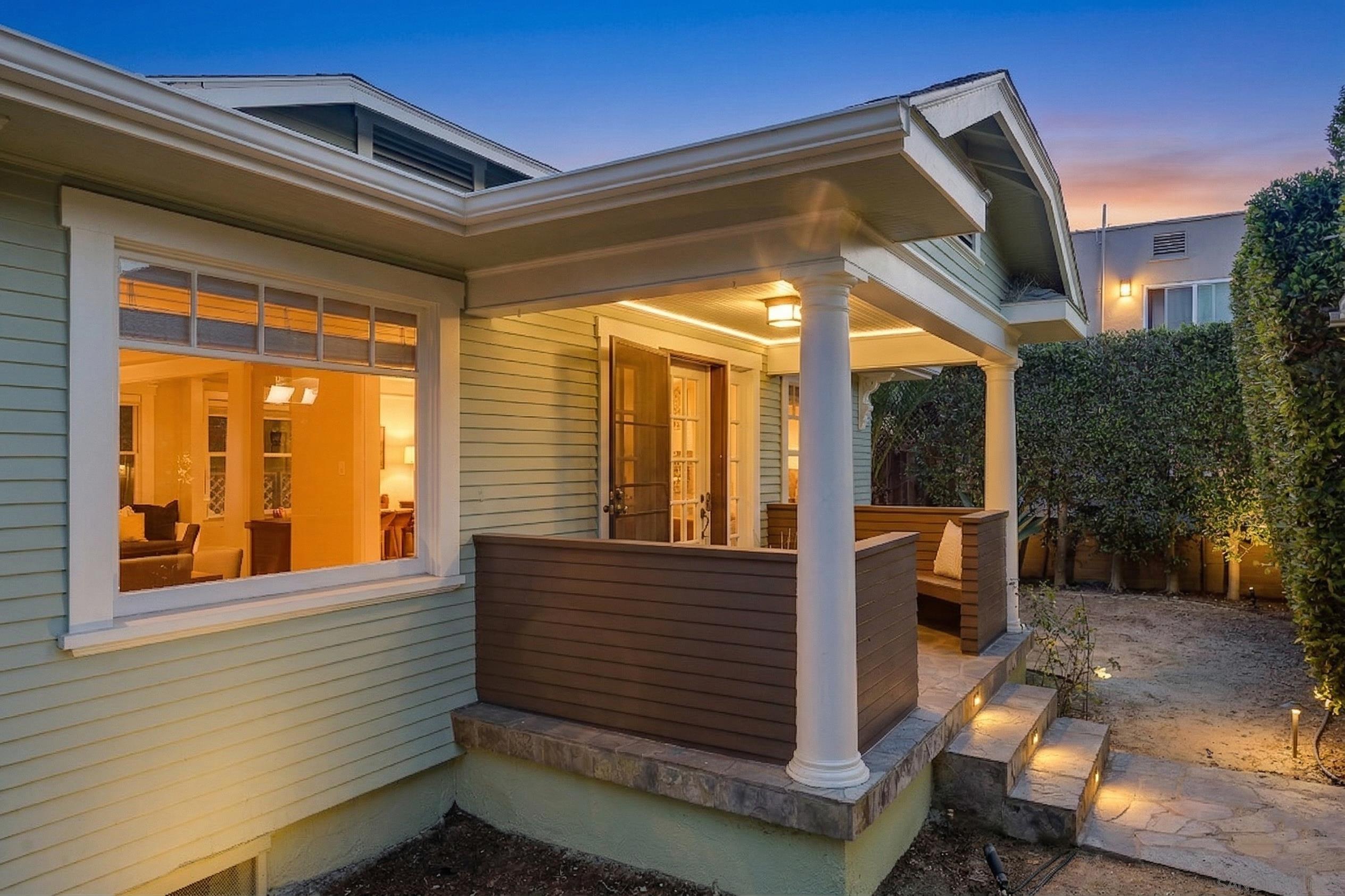 Detail Gallery Image 3 of 36 For 2819  a St, San Diego,  CA 92102 - 3 Beds | 2 Baths