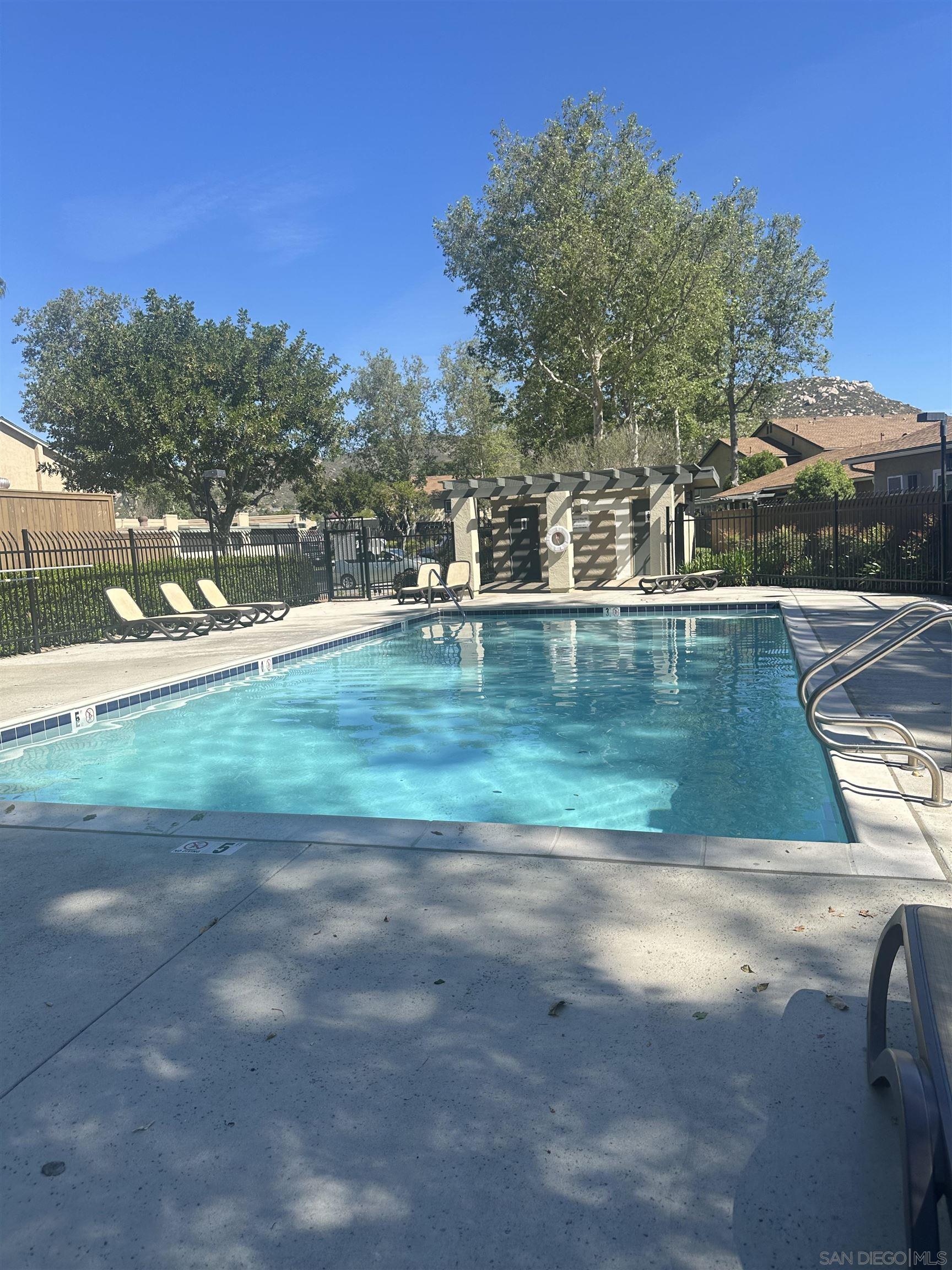 Detail Gallery Image 34 of 36 For 10201  Princess Sarit Way, Santee,  CA 92071 - 2 Beds | 1 Baths