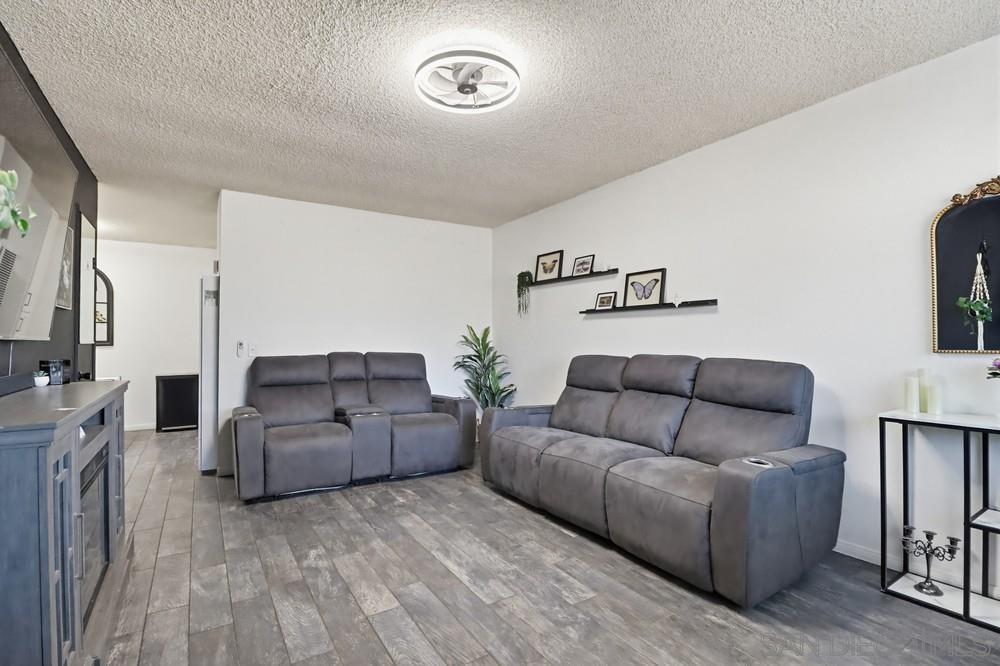 Detail Gallery Image 7 of 36 For 10201  Princess Sarit Way, Santee,  CA 92071 - 2 Beds | 1 Baths