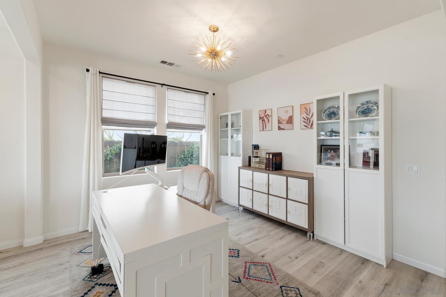 Detail Gallery Image 24 of 75 For 994  Camino Cantera, Chula Vista,  CA 91913 - 4 Beds | 3/1 Baths