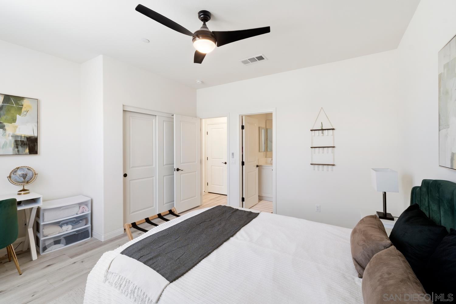 Detail Gallery Image 30 of 75 For 994  Camino Cantera, Chula Vista,  CA 91913 - 4 Beds | 3/1 Baths