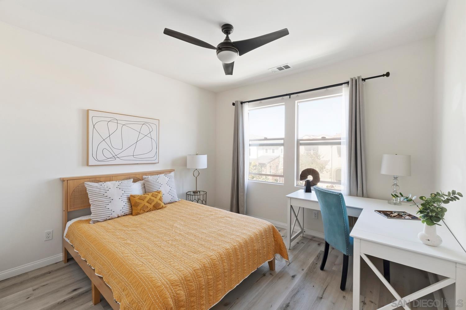 Detail Gallery Image 34 of 75 For 994  Camino Cantera, Chula Vista,  CA 91913 - 4 Beds | 3/1 Baths